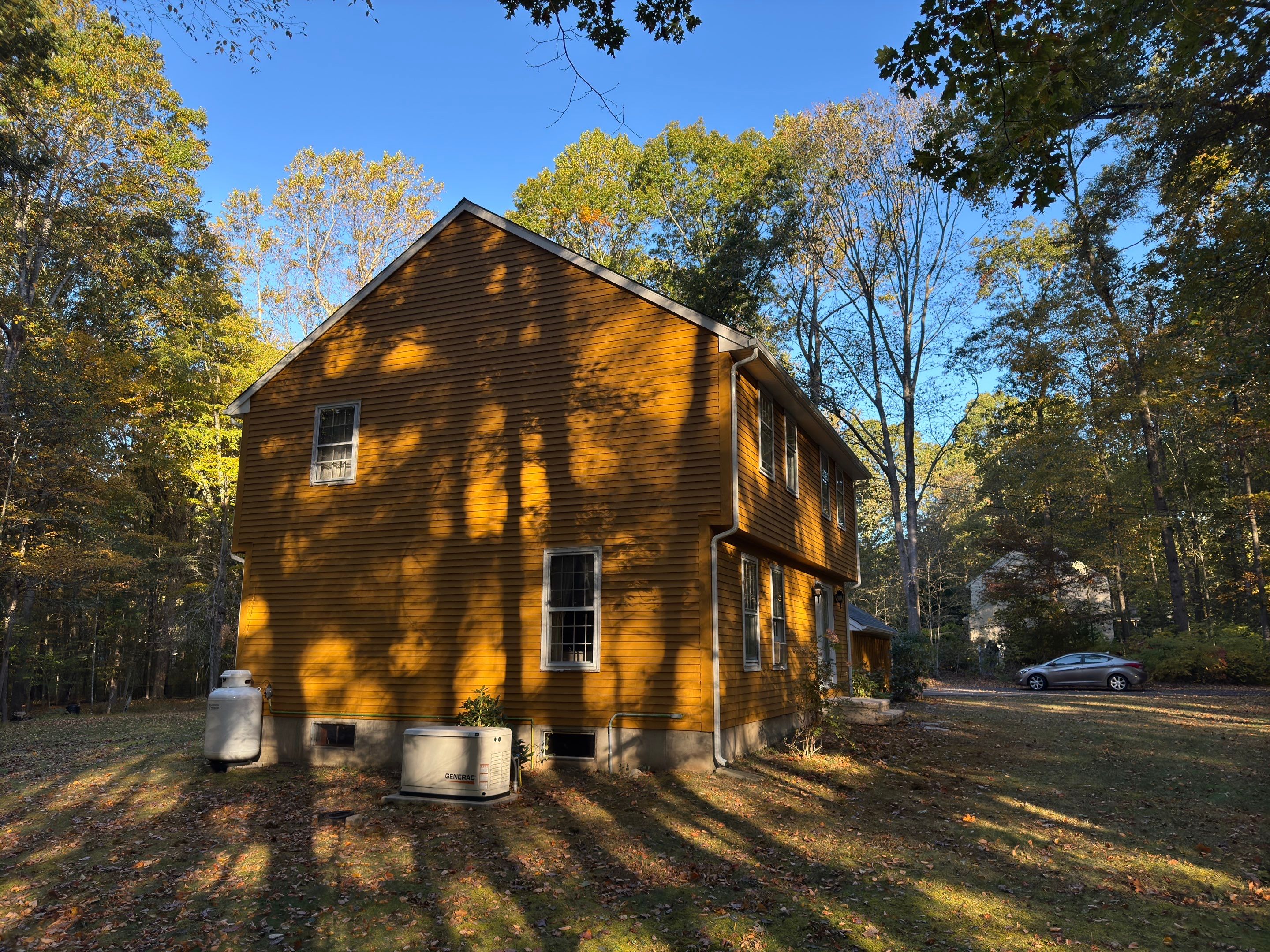 Exterior Staining by Trendy Walls Inc.