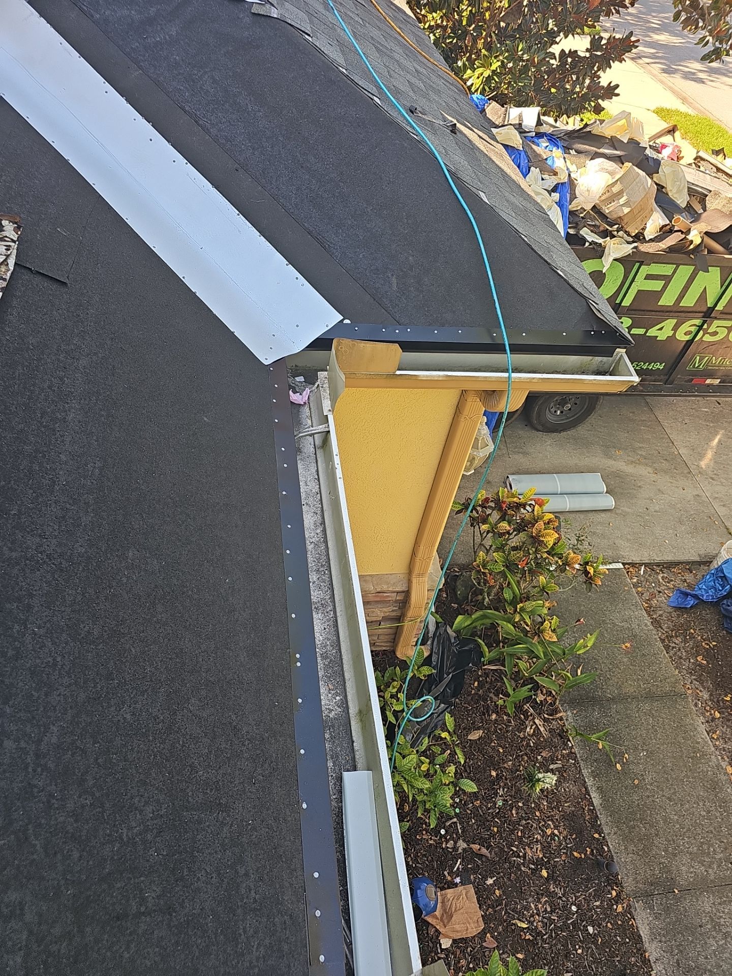 Project in Palmetto 34221 by Mitchell Roofing Company LLC
