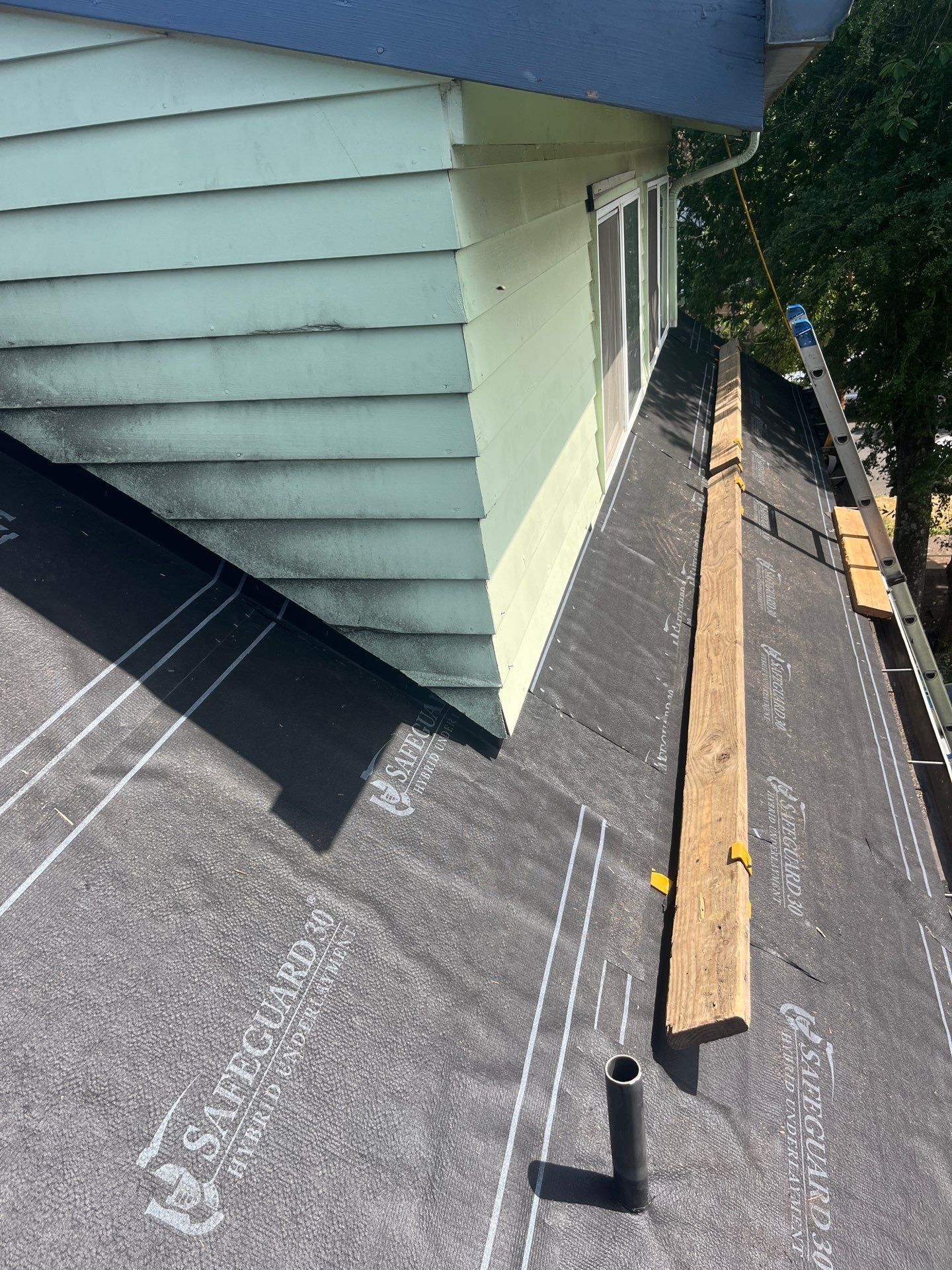 Project in Portland by Tom Leach Roofing