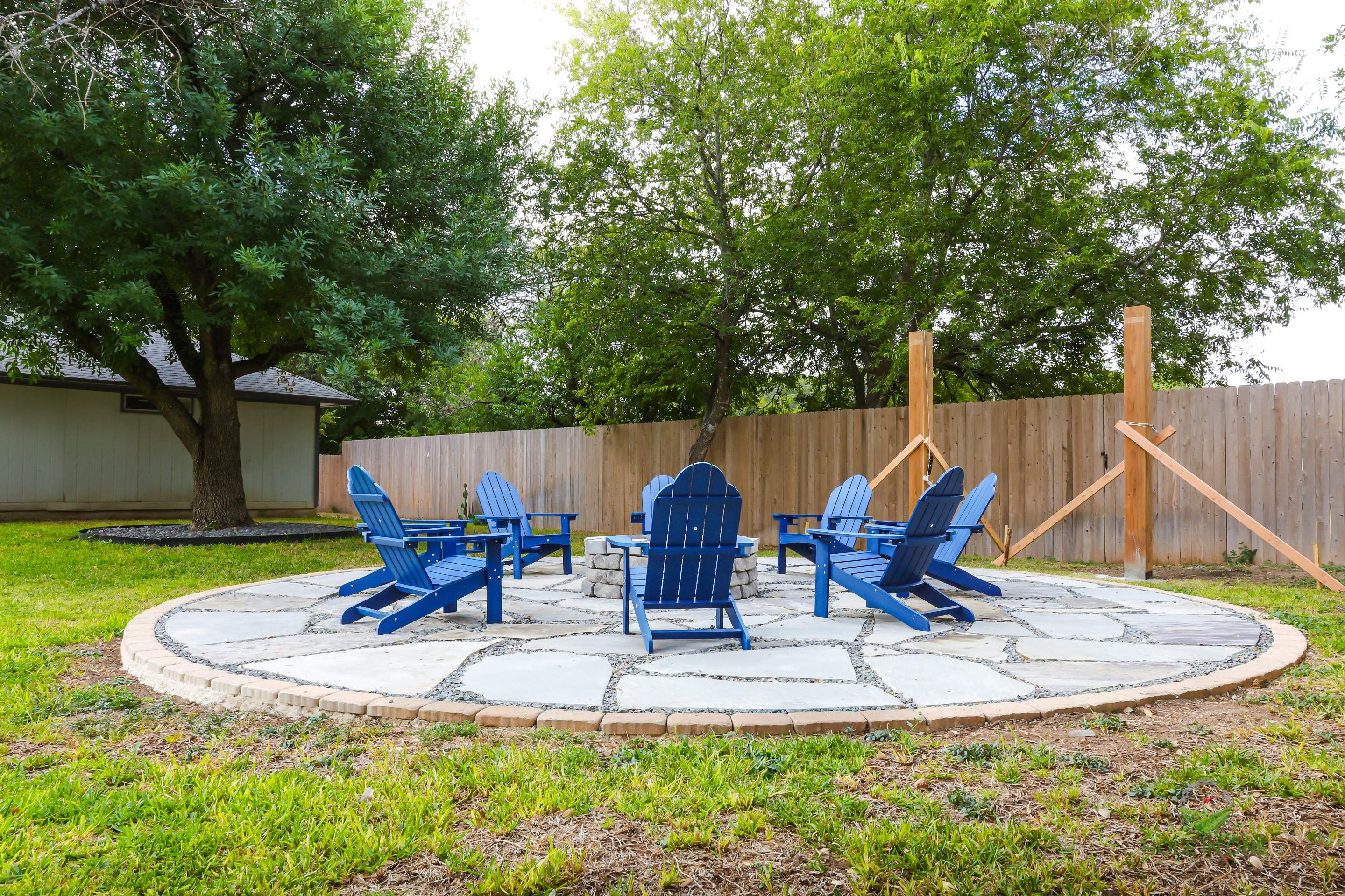 Camino Bandera, San Antonio Tx. by Hole In One Lawns, LLC