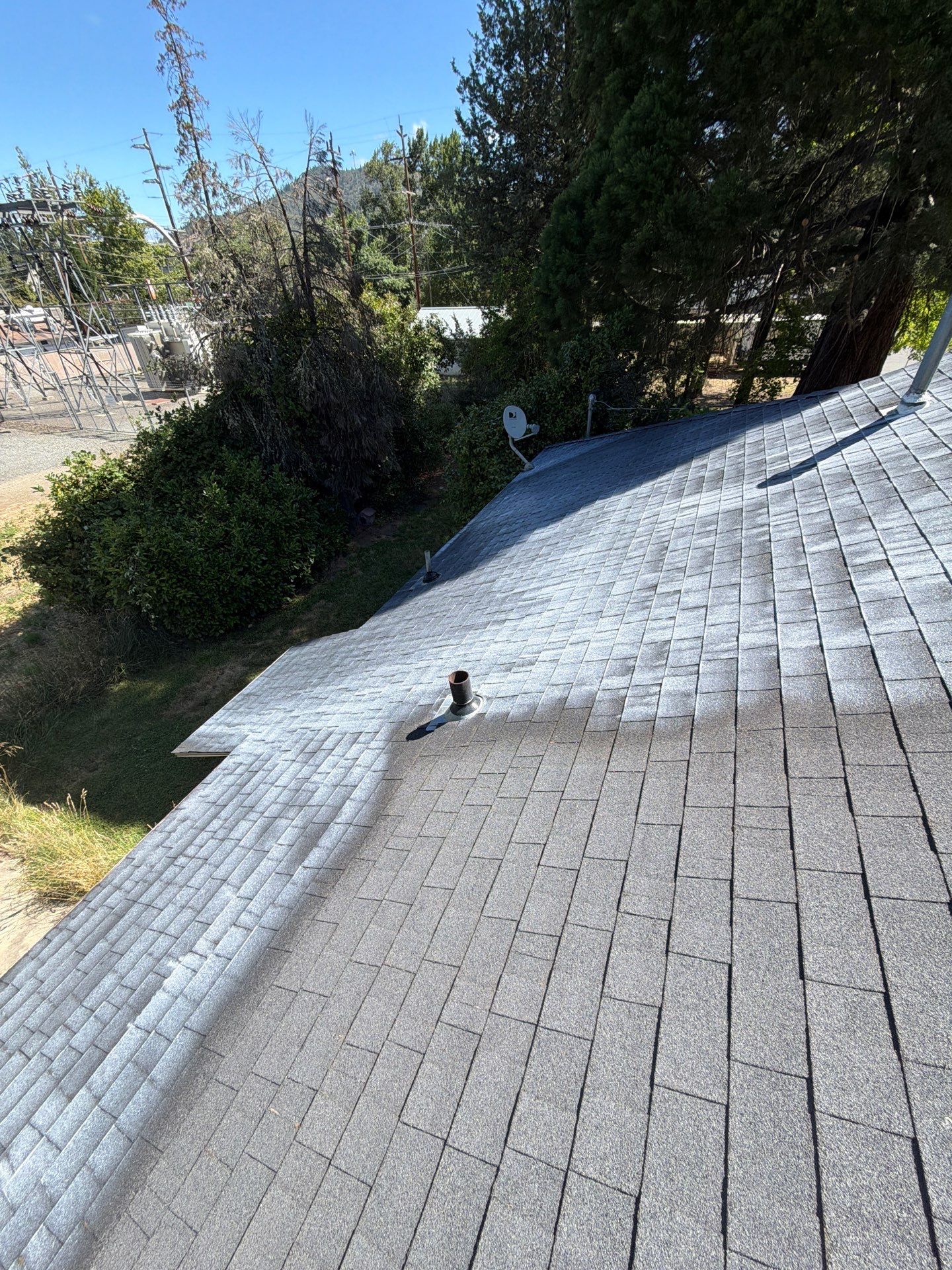 Project in Gold Hill by Roof Maxx of Grants Pass
