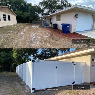 Venice, Florida  6 ft. White Vinyl Privacy Fence