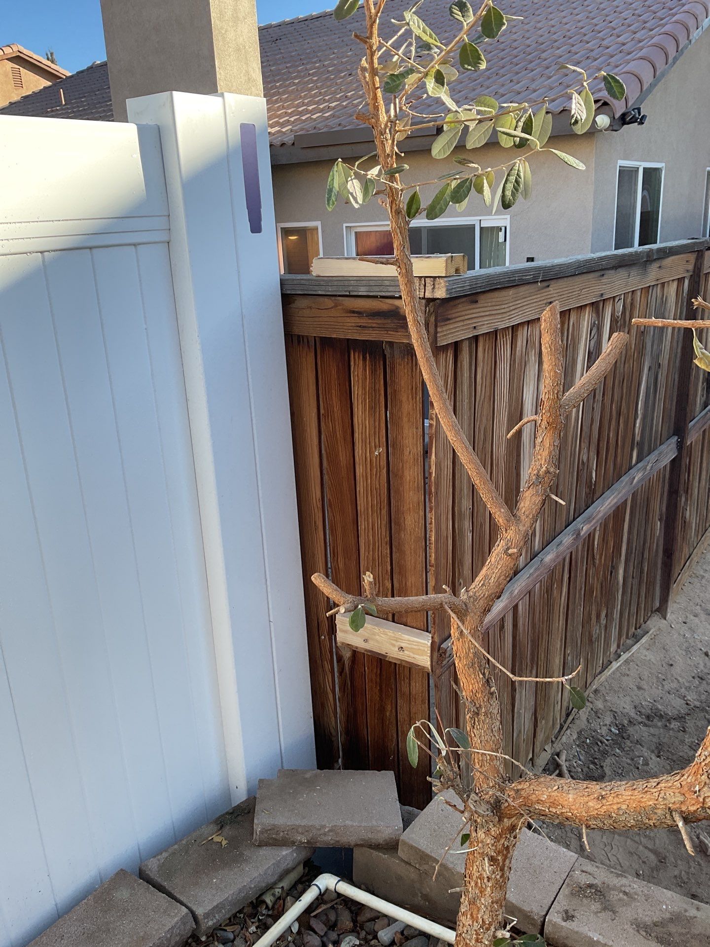 Fence Installation using Vinyl by Fence Guys Inc.