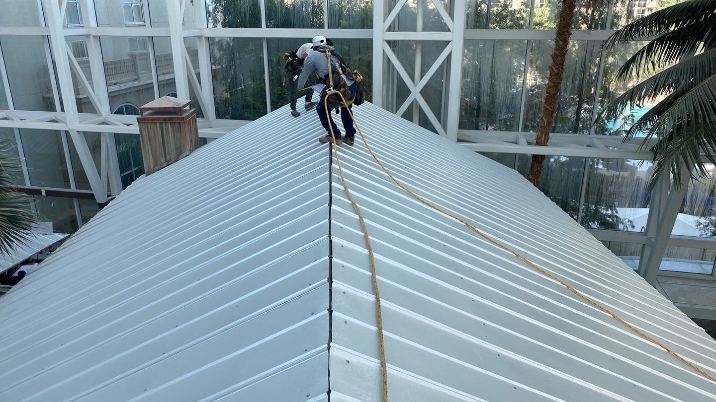 Gaylord Palms Old Hickory Restaurant by Fiddlers Roofing