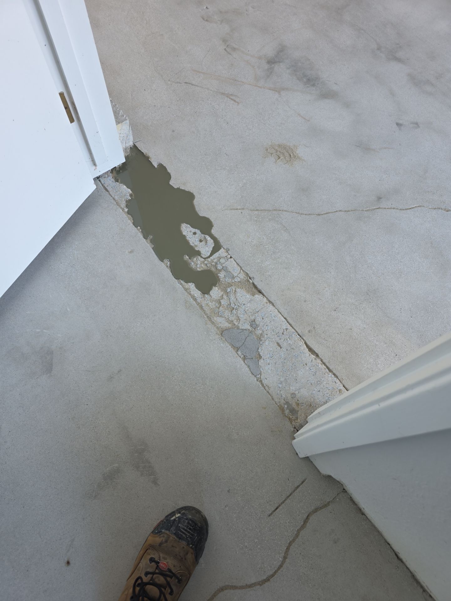 Atascadero Garage Floor Coating with Creekbed Simiron Polyurea System by MGP Coatings