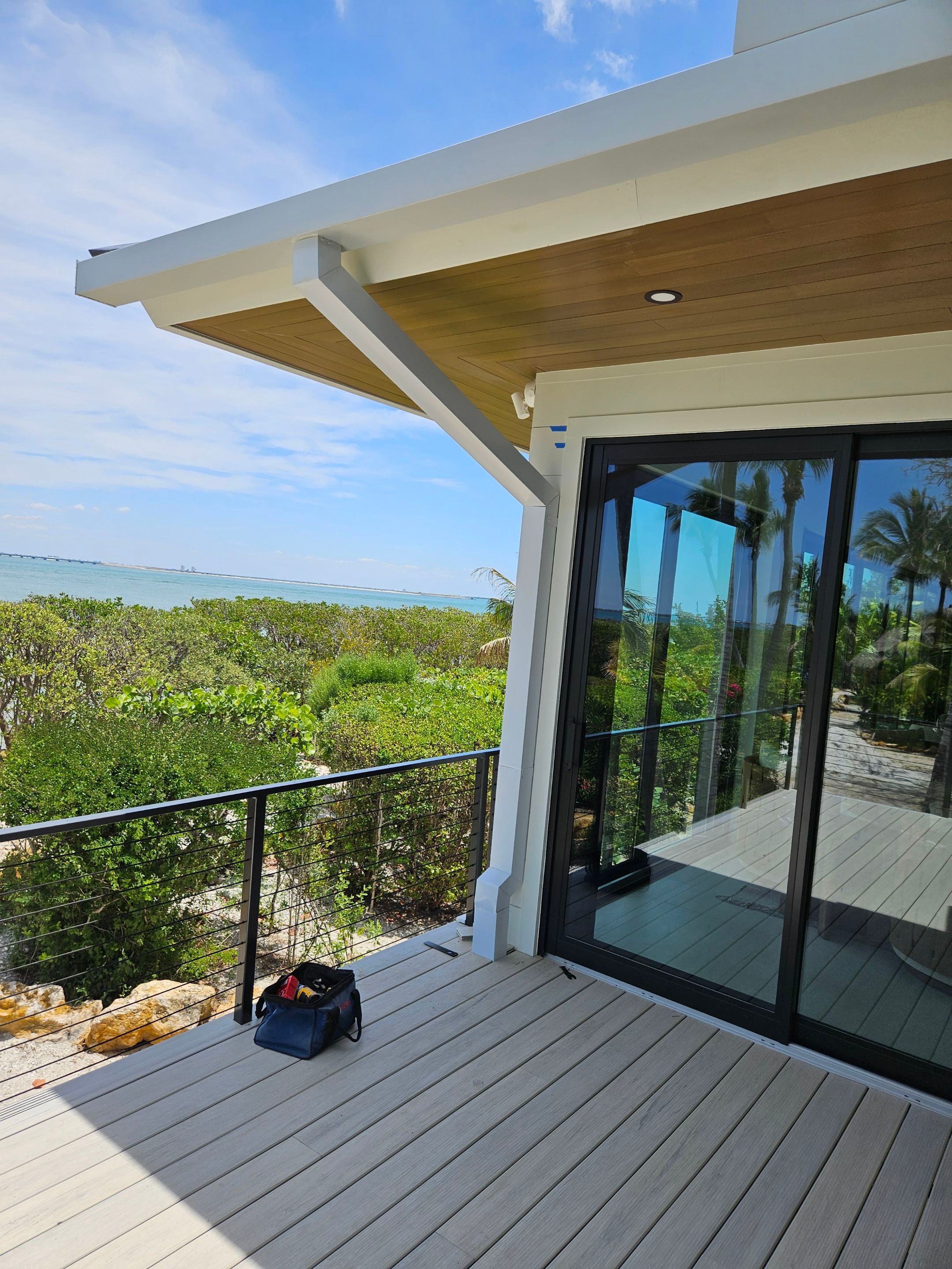 7-Inch Smooth Box Seamless Gutters using Seamless Gutters and Metal Fascia in Sanibel FL by Gutter Professors