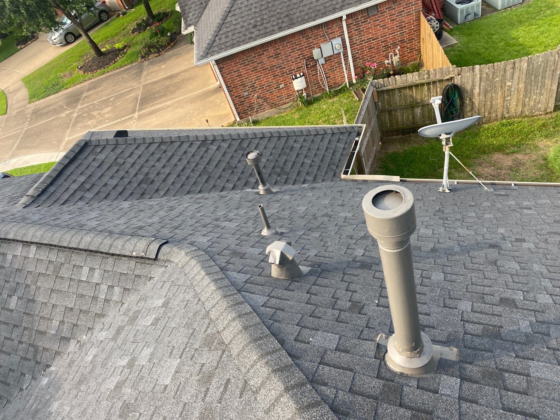 Hail Damage using Owen's Corning Duration (Lifetime) Shingles by Roof Repair Company