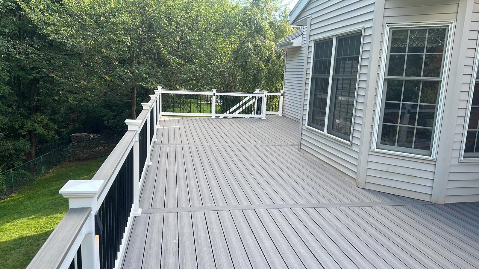 New Deck In by deck guardian