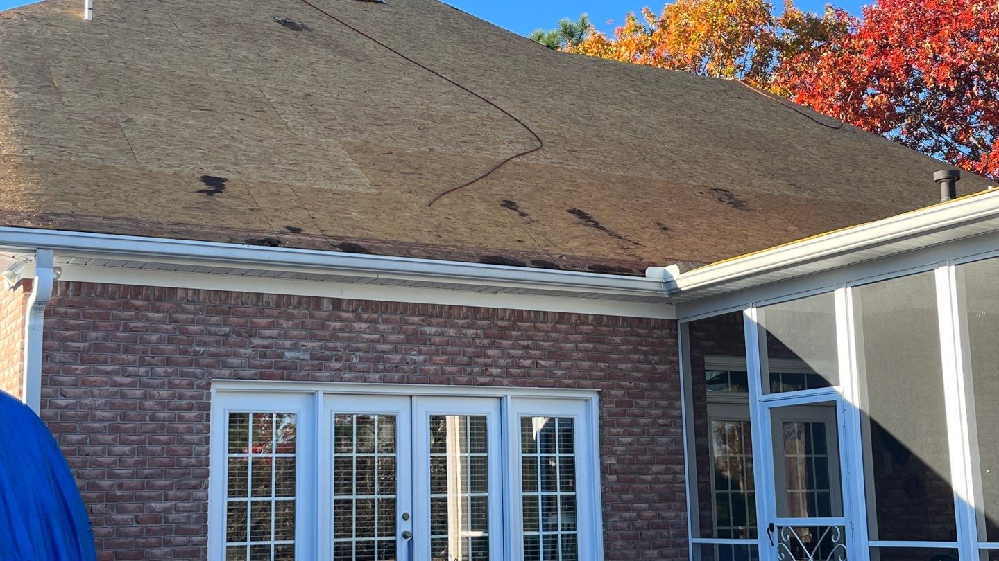 Roof Replacement using Owens Corning Oakridge Architectural Shingles by Midlands Roofing & Exteriors