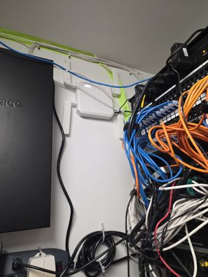 Structured cabling installation by CimaSolutions