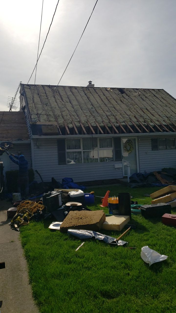 ATLAS PINNACLE COLOR: COASTAL GRANITE DRIP EDGE: WHITE by Eagle Eye Roofing