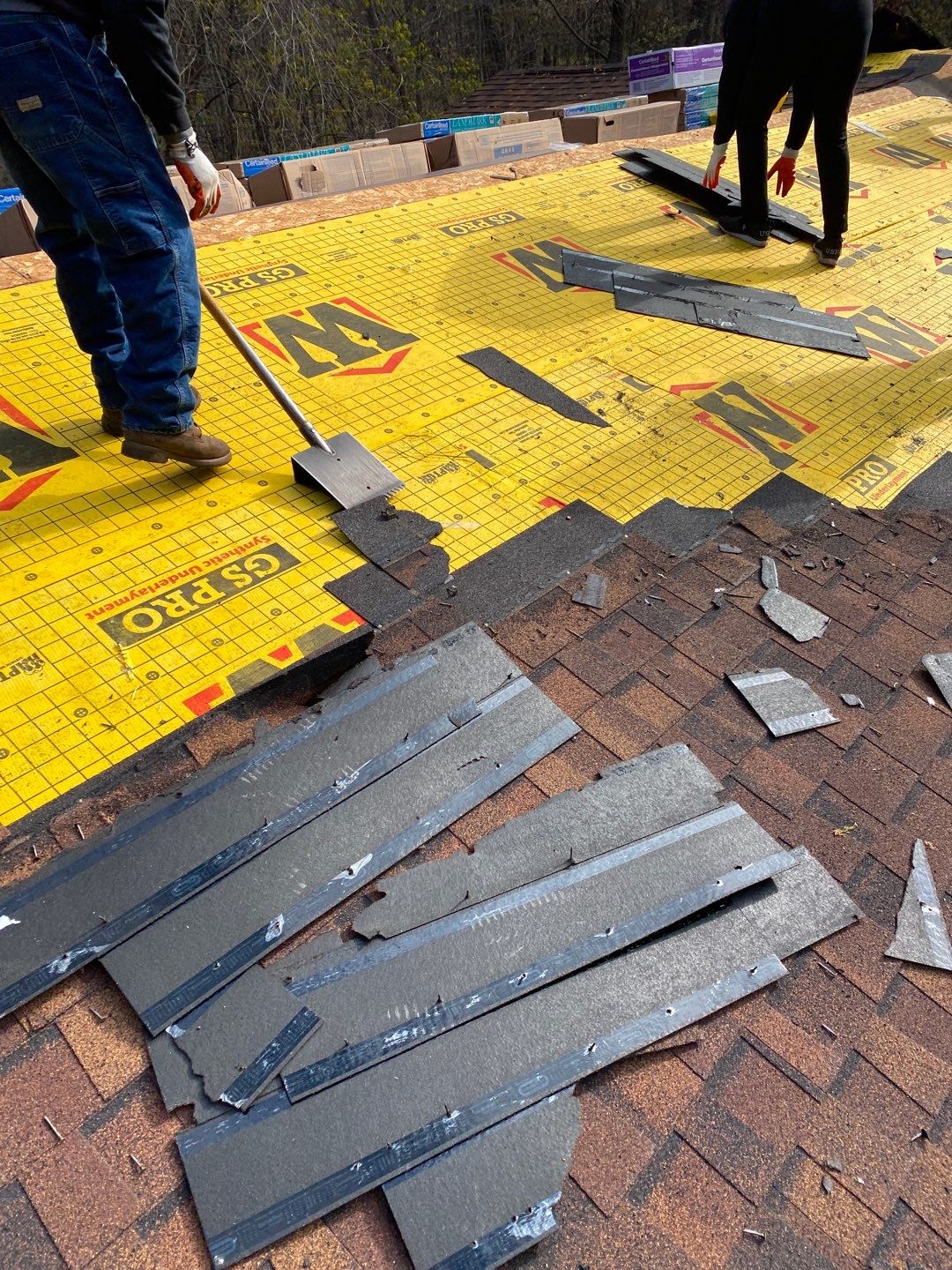 Roof Replacement using CertainTeed Landmark by 180 Contractors