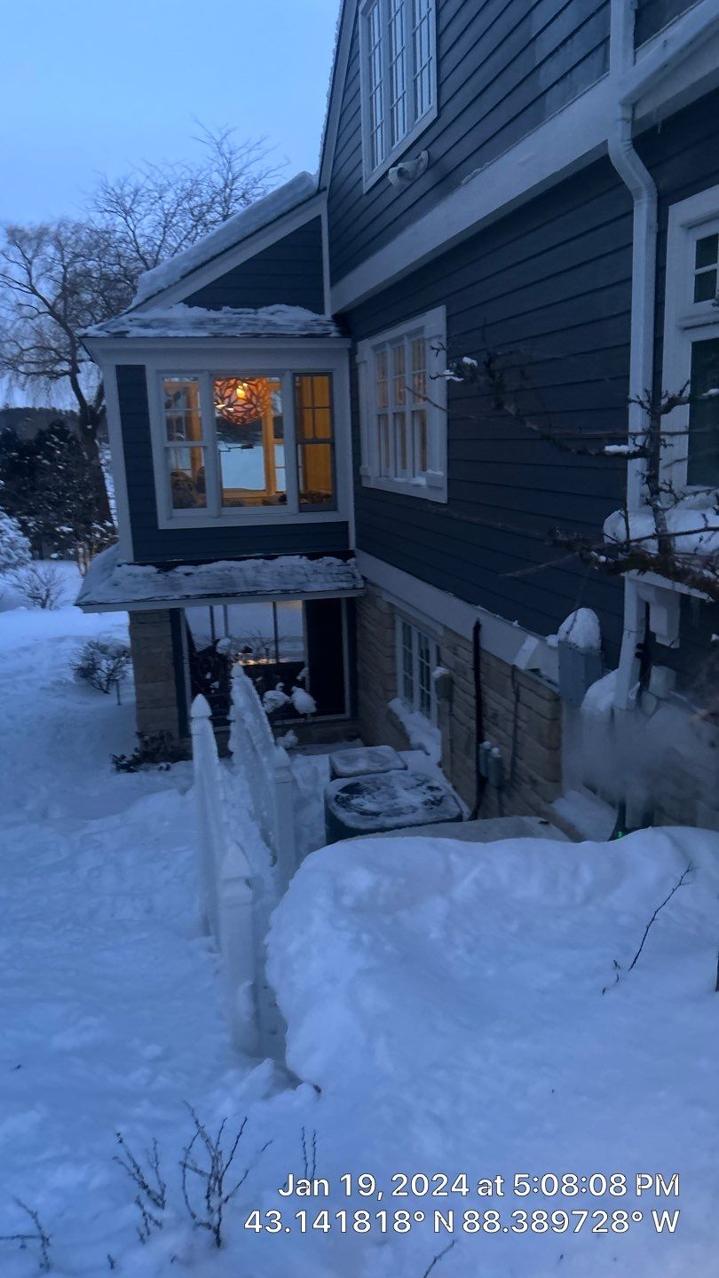 Roof Snow And Ice Dam Removal using Steamer by Total Restoration Services
