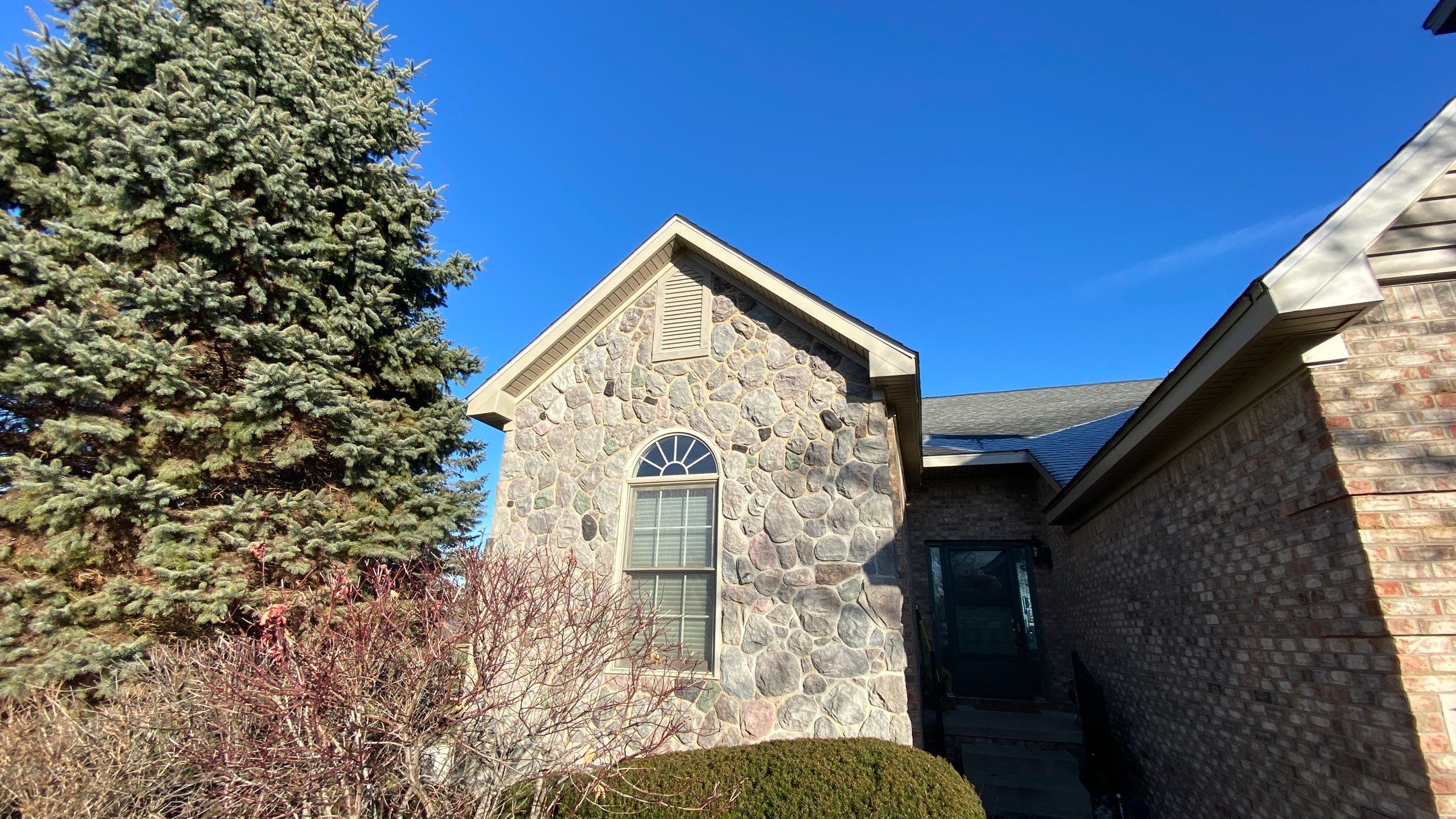 Siding Replacement using Certainteed Monogram D5 by 180 Contractors