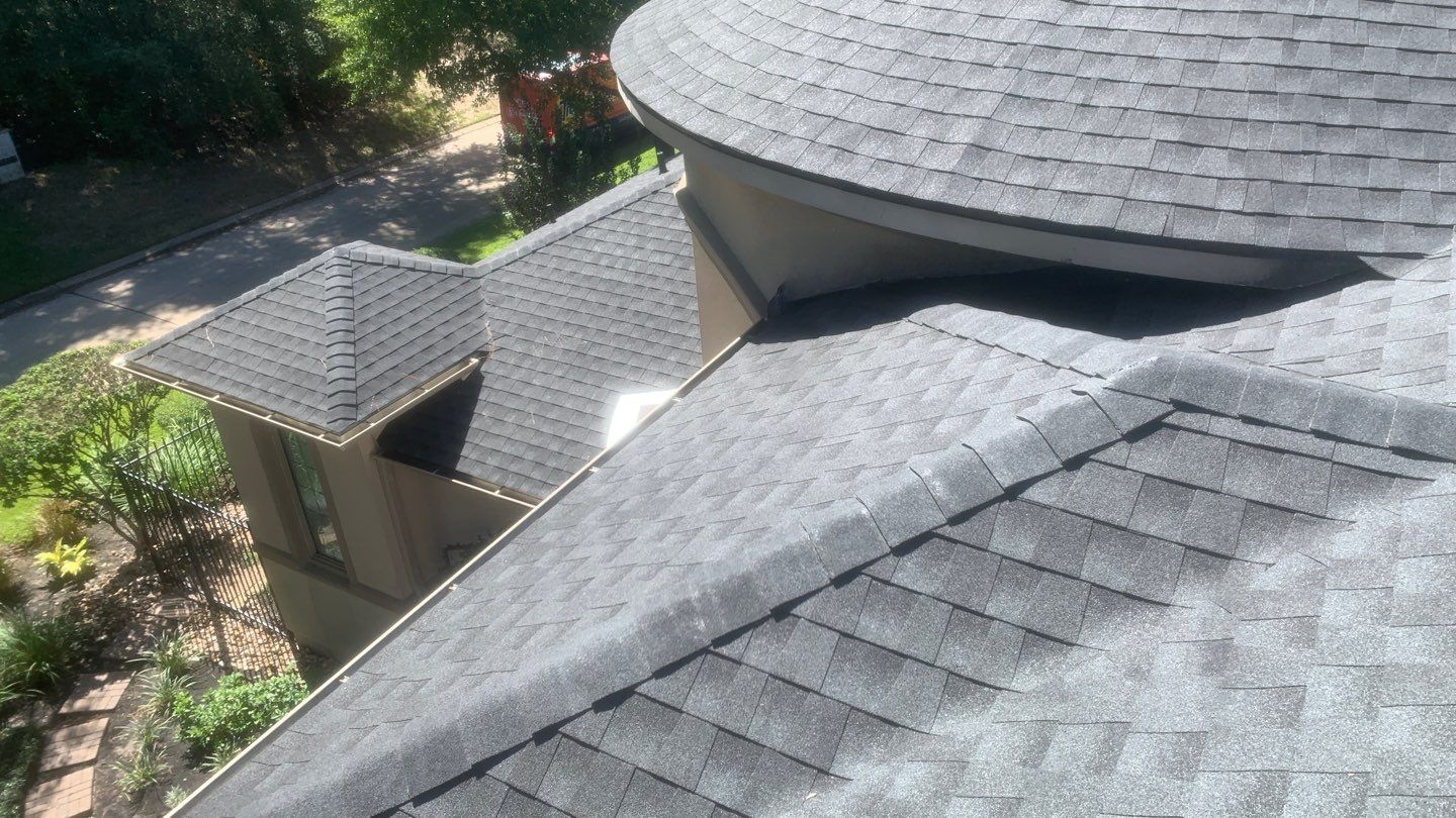 GAF HDZ - Charcoal by Elite Roofing LLC