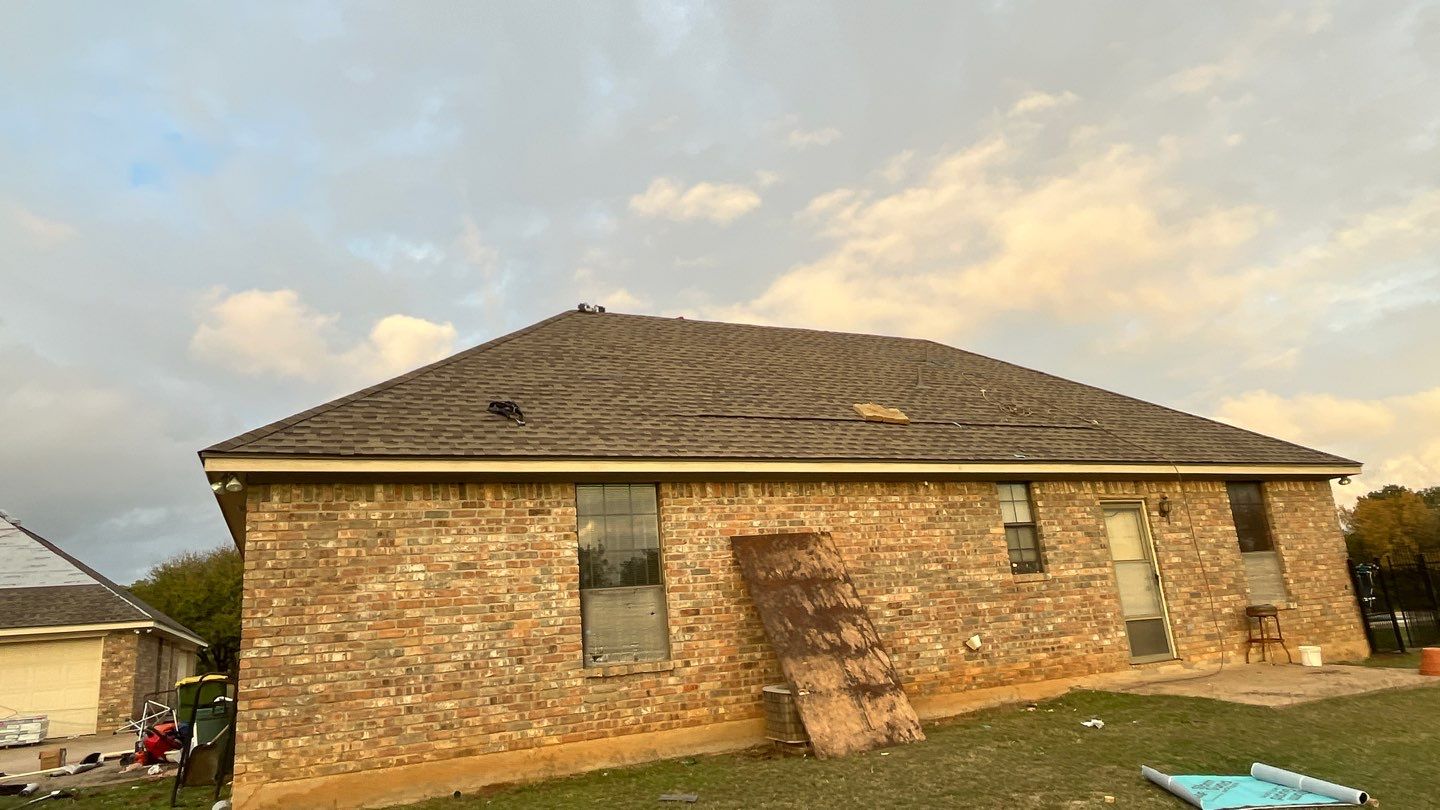 Rendon Forth Worth Texas Large Estate - Roofing Installation using GAF Timberline Armorsheild 2 Class 4 Impact Resistant Shingle System by First United Roofing & Construction