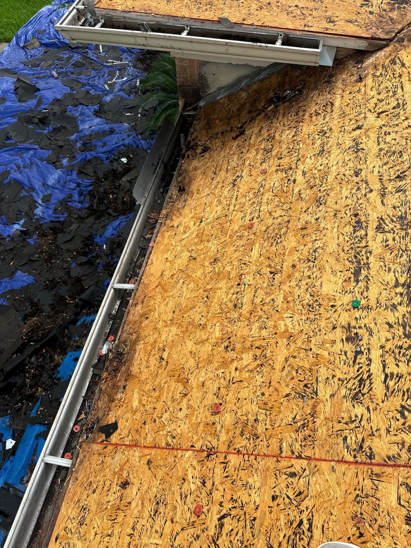 Residential Roofing Installation using Owen's Corning Duration (Lifetime) Shingles by Roof Repair Company