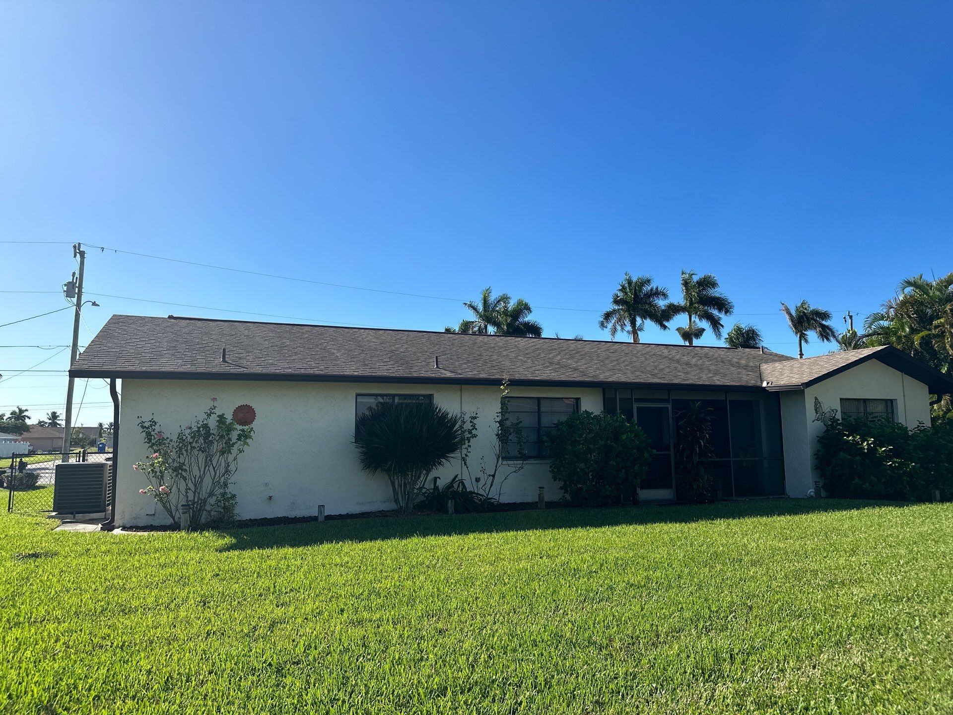 6-inch Aluminum Bronze Seamless Project with Downspouts, Splash Guards. Soffit&Fascia in Cape Coral FL by Gutter Professors
