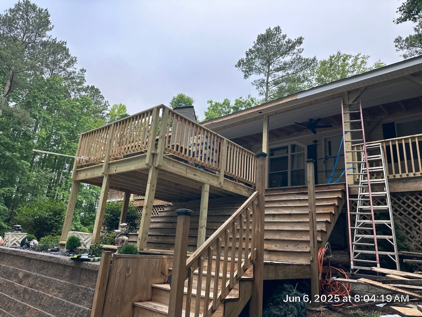 Wood Deck using Wood Sealant by DuraSeal