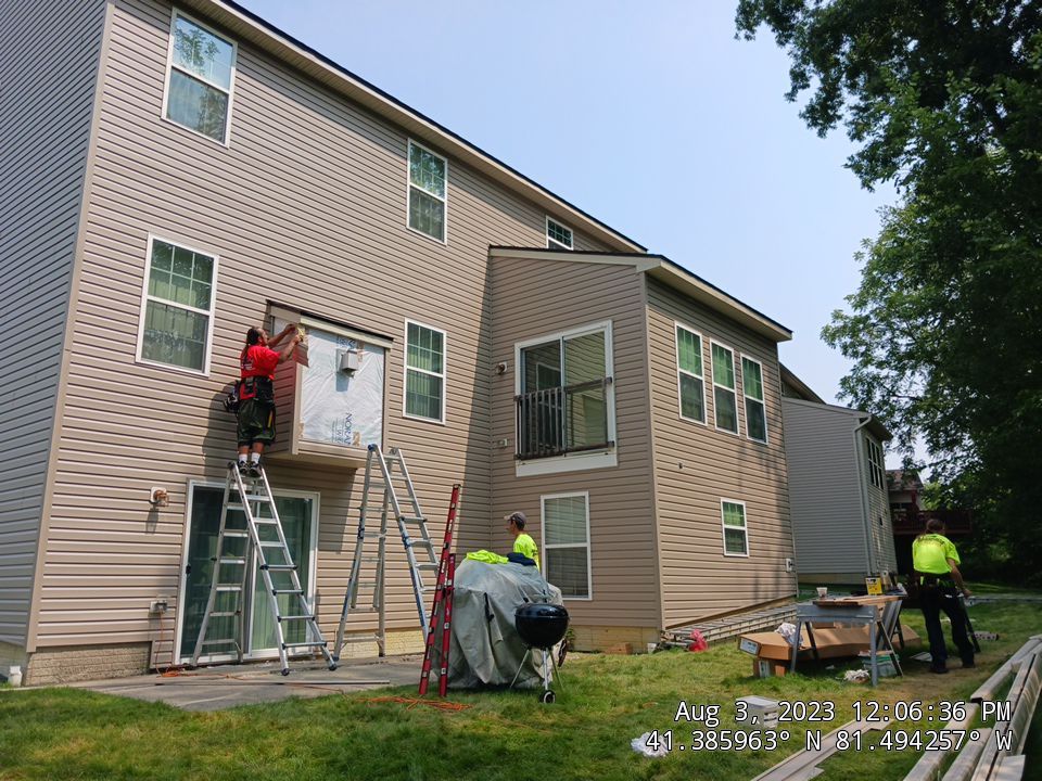 Residential Roof Replacement using CertainTeed Grand Manor by Absolute Roofing and Construction