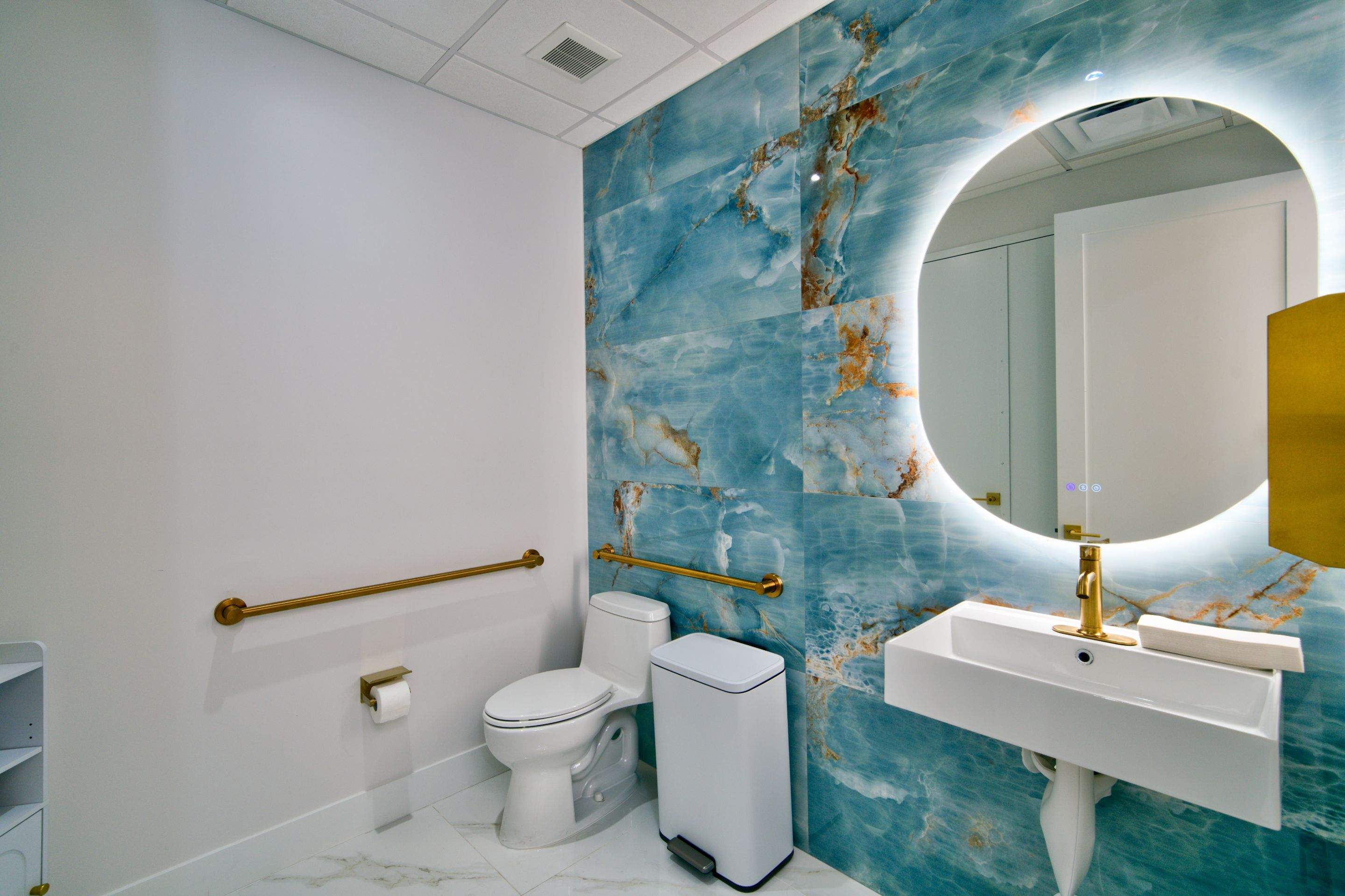 Loving Smiles Dental & Aesthetics by Ruiz Construction Inc