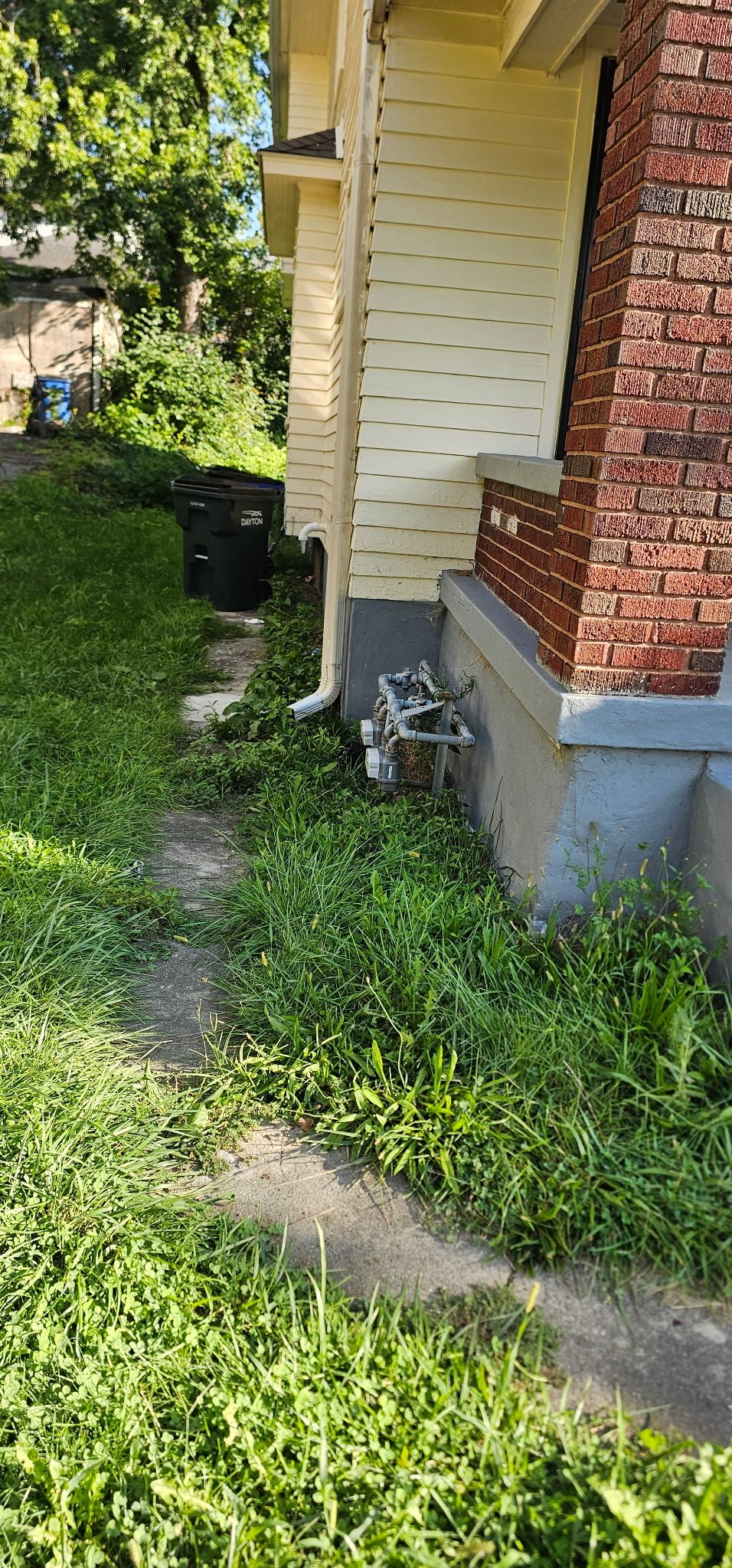 Residential Property Maintenance and Lawn Mowing in Dayton by Level Up Roofing and Restoration Services LLC
