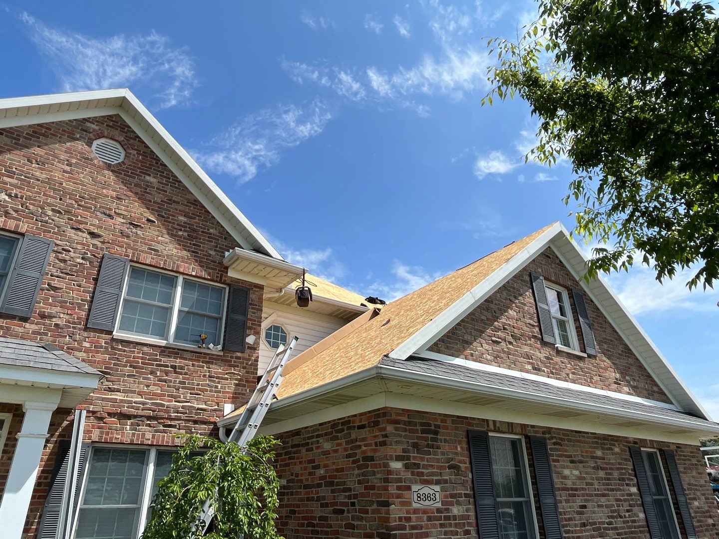 Residential Roofing Installation using GAF Timberline HDZ Charcoal by Nitro Roofing and Construction