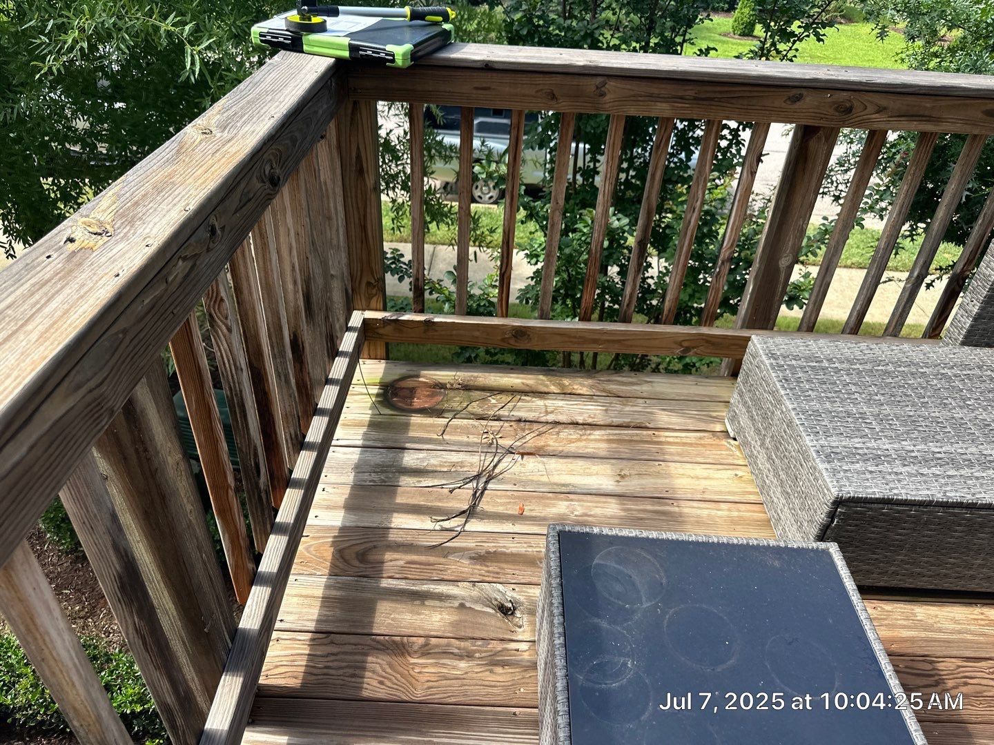 Wood Deck using Wood Sealent by DuraSeal