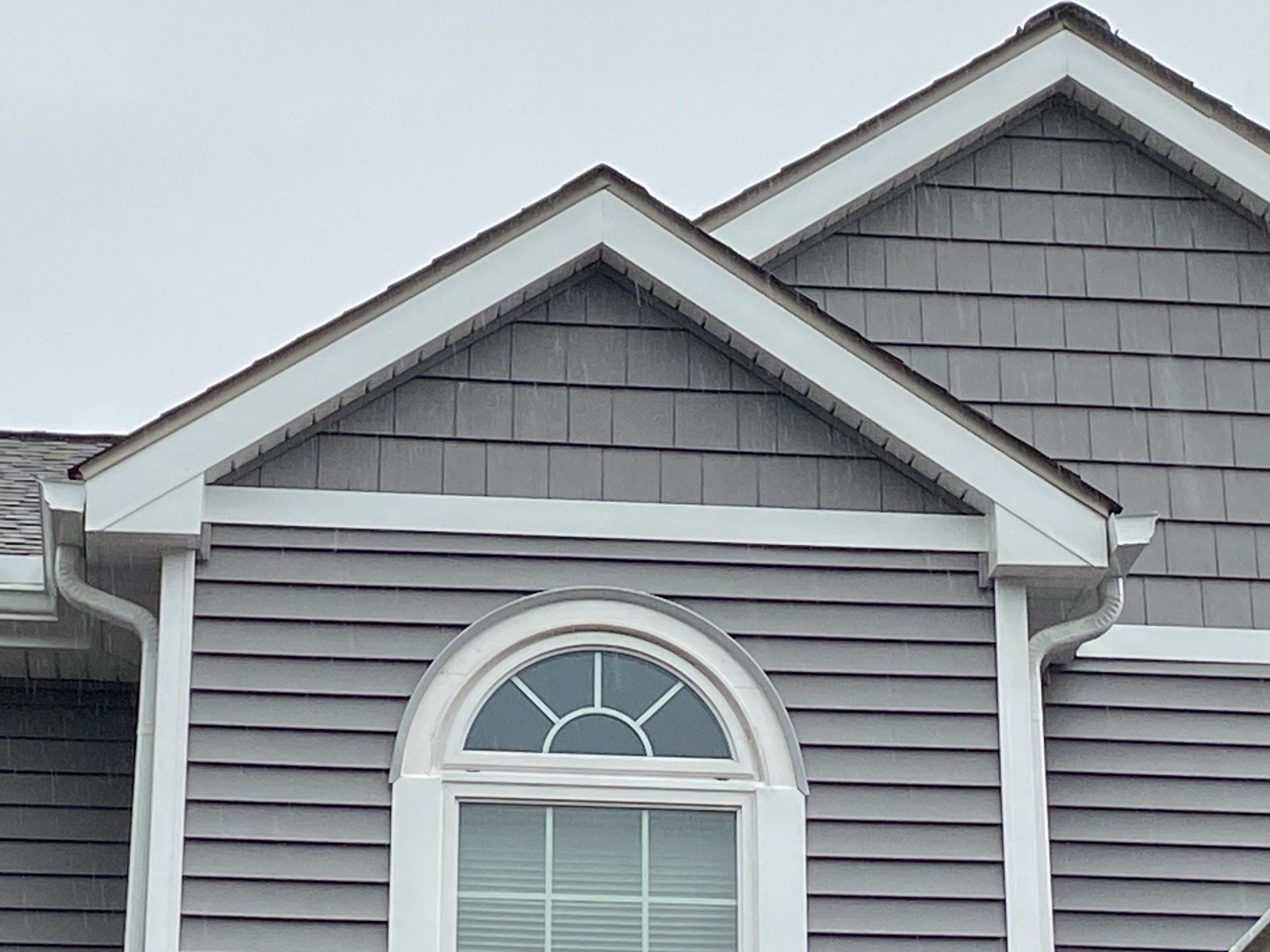 Siding Replacement using Certainteed Classic Restoration D4 by 180 Contractors
