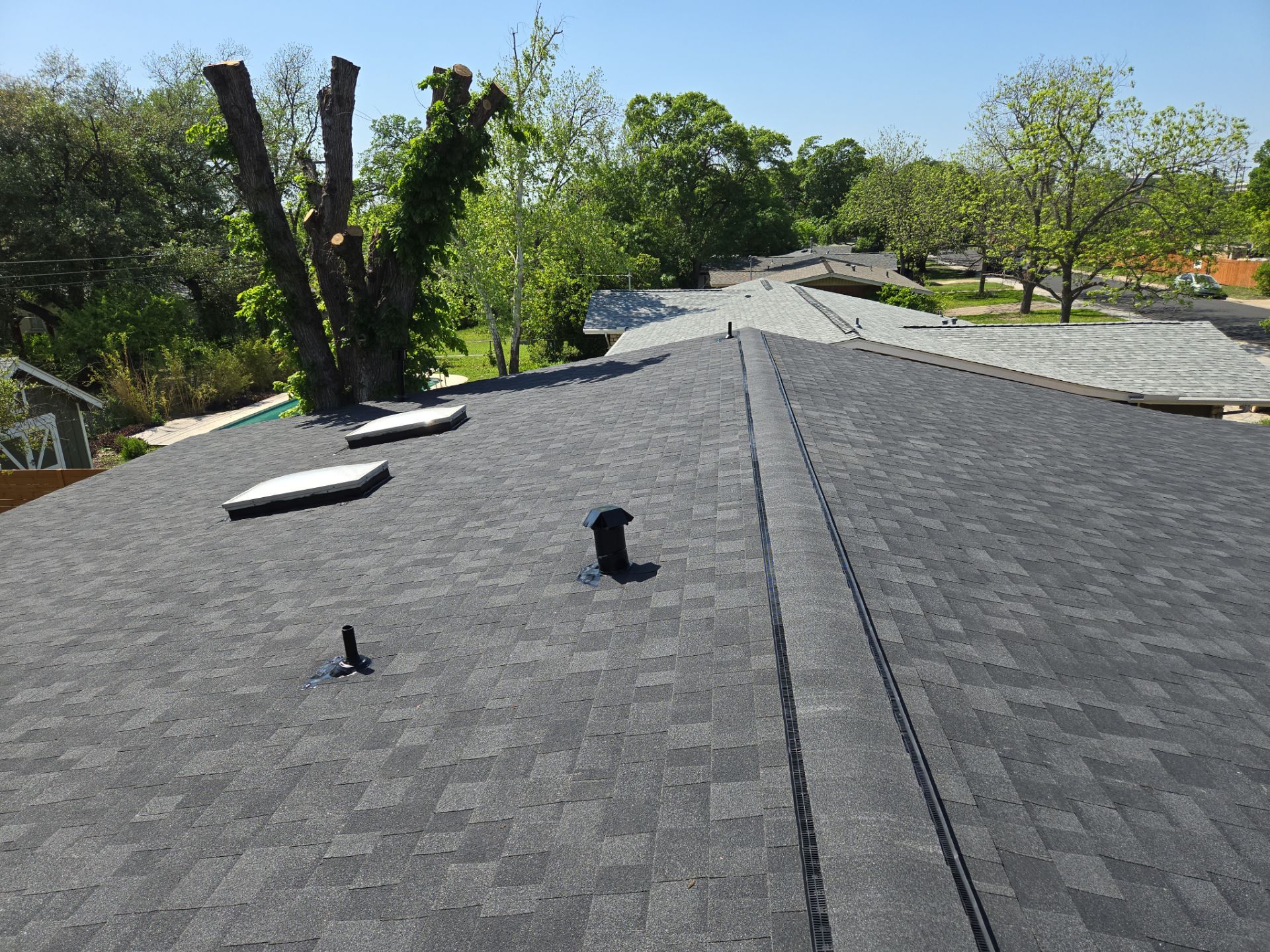 Onyx Black - Owens Corning TruDefinition Duration  by RoofsOnly.com