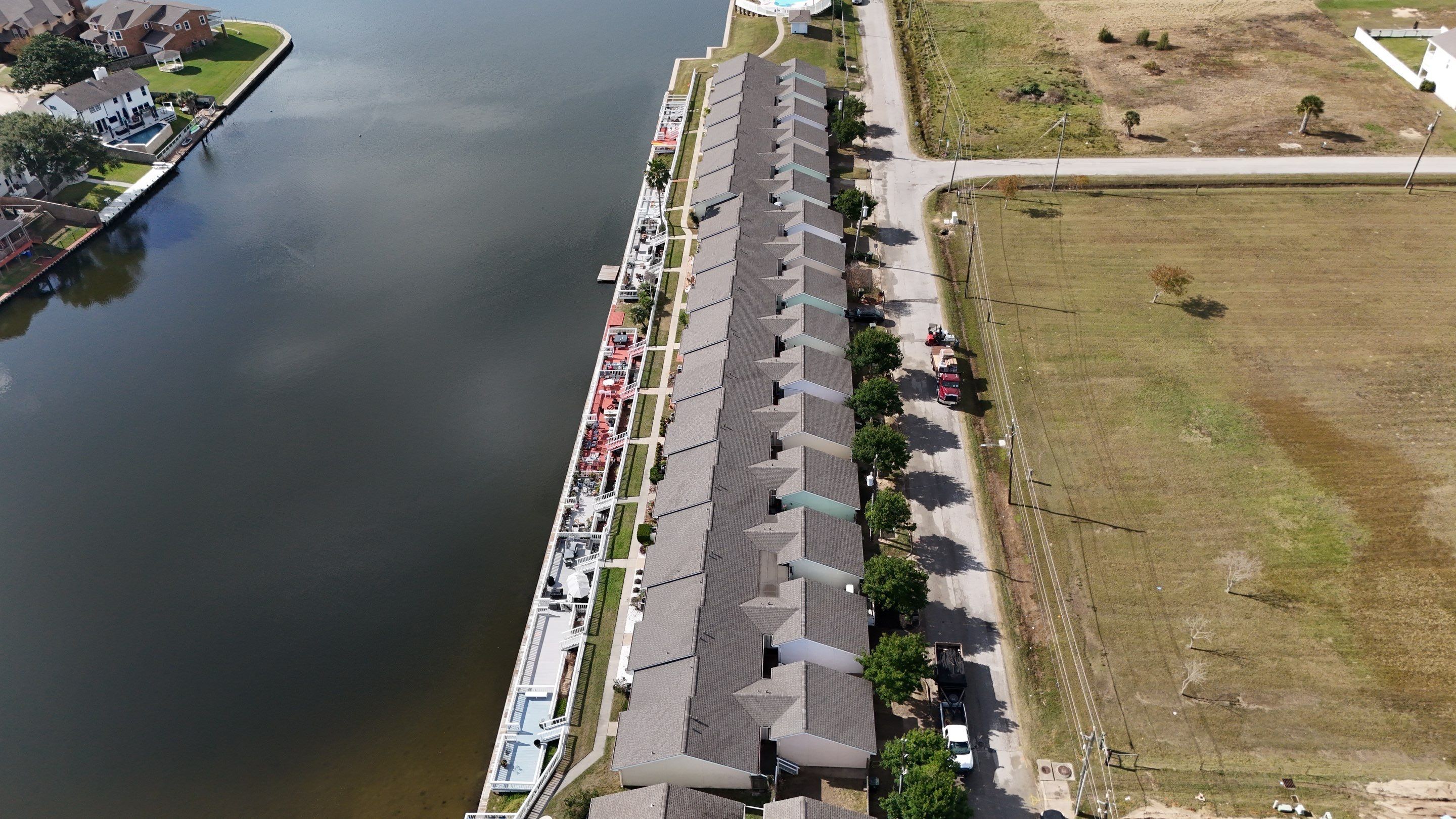 Bay Meadows Townhomes by Noble Roofing