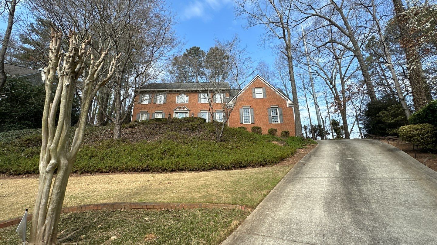 Residential Roofing Installation using Owens Corning Quary Gray by Inspector Roofing and Restoration