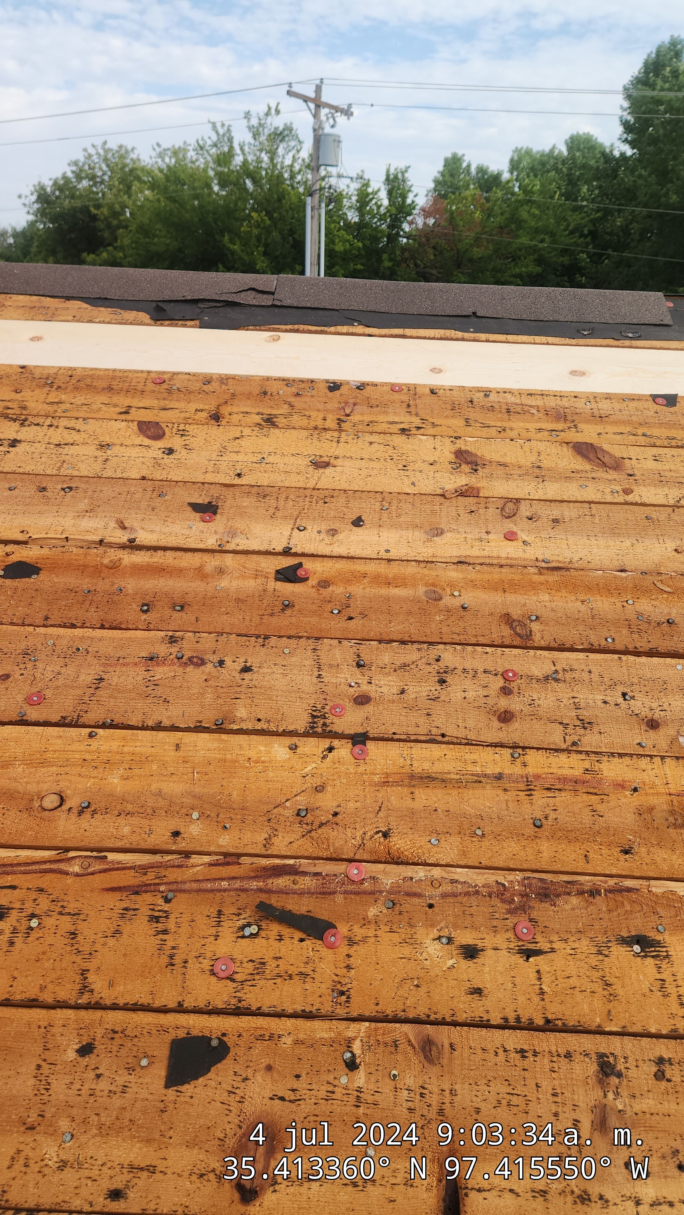 Roof Installation using Certainteed Landmark by Castillo Roofing