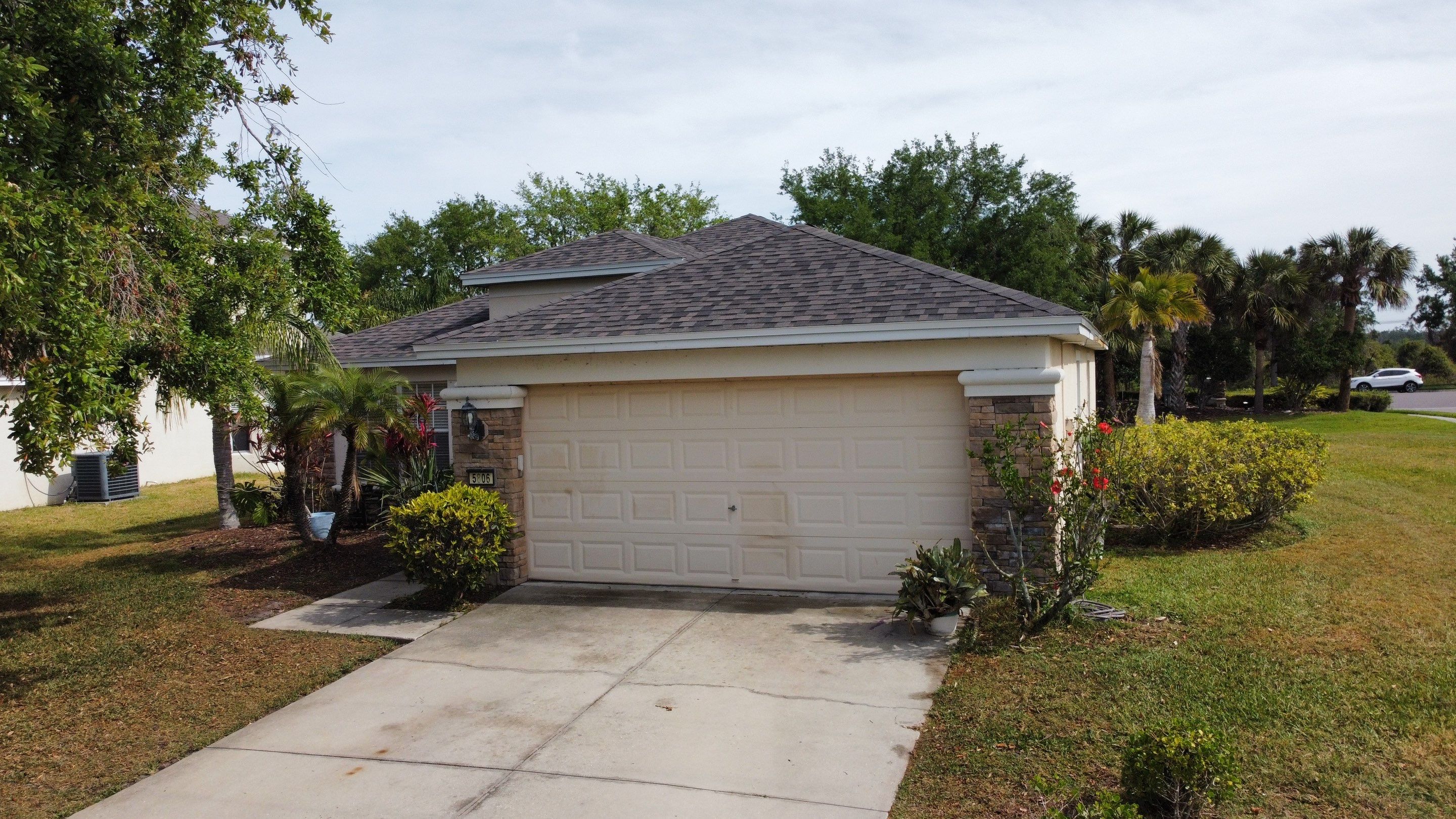 Roof replacement in Parrish FL, by Steadfast Roofing 