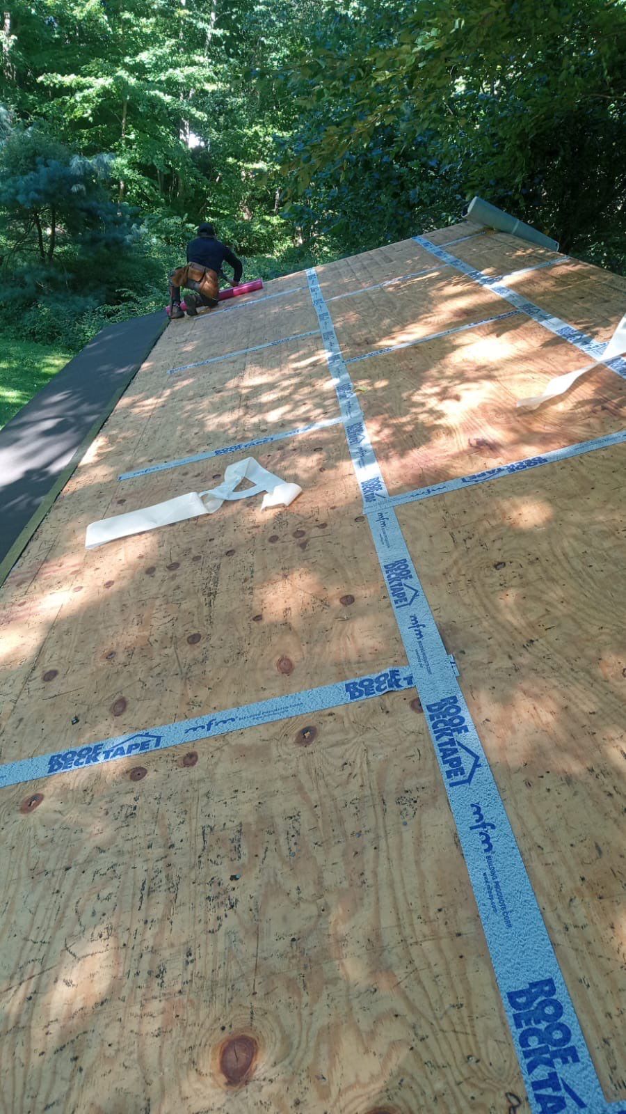 Residential Roofing Installation using Owens Corning TruDefinition Duration AR - Onyx Black & New Siding Using Mainstreet Charcoal Gray by A Plus Exterior