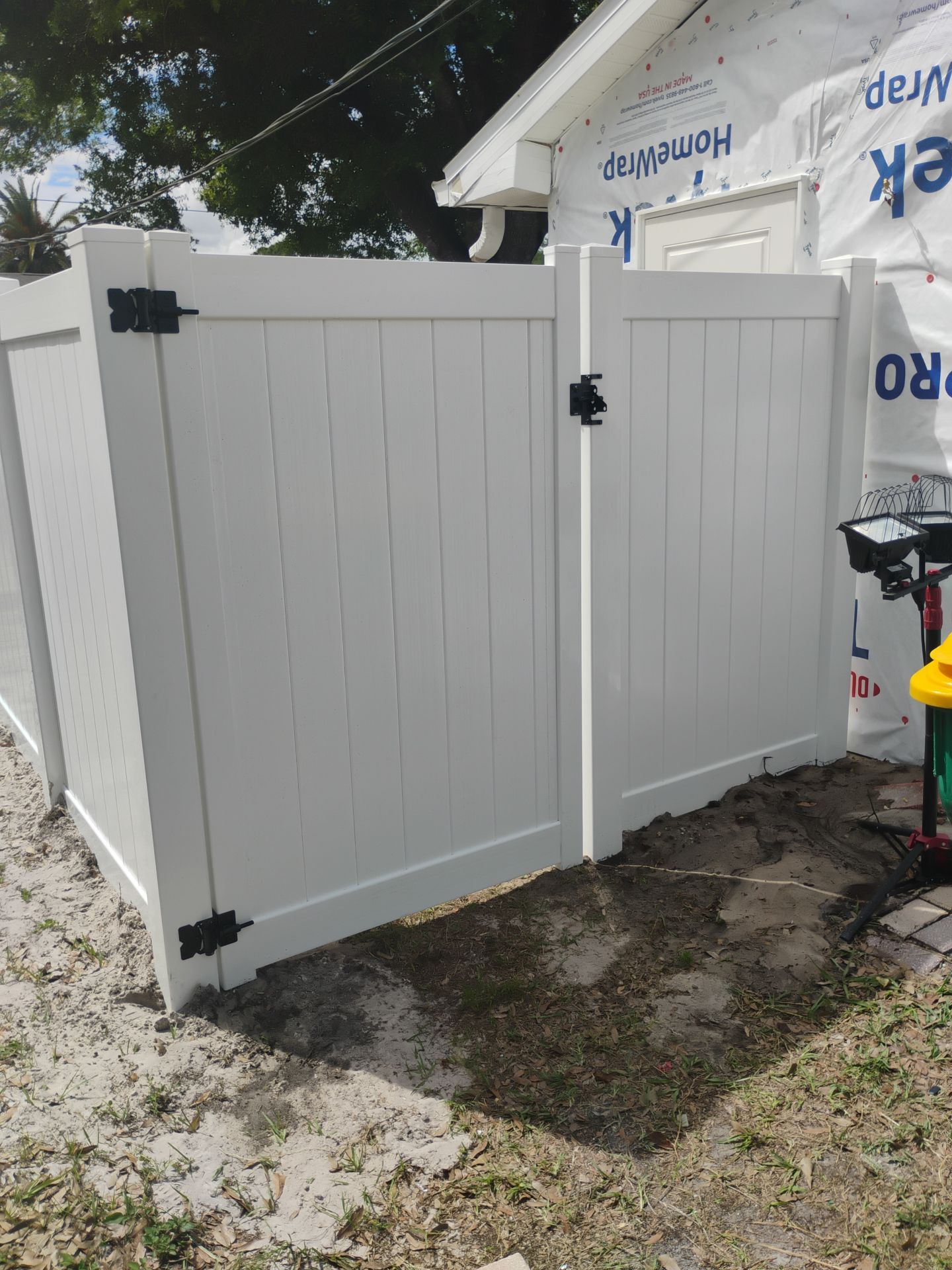 Vinyl Fence Install in Port Charlotte by True Fence LLC