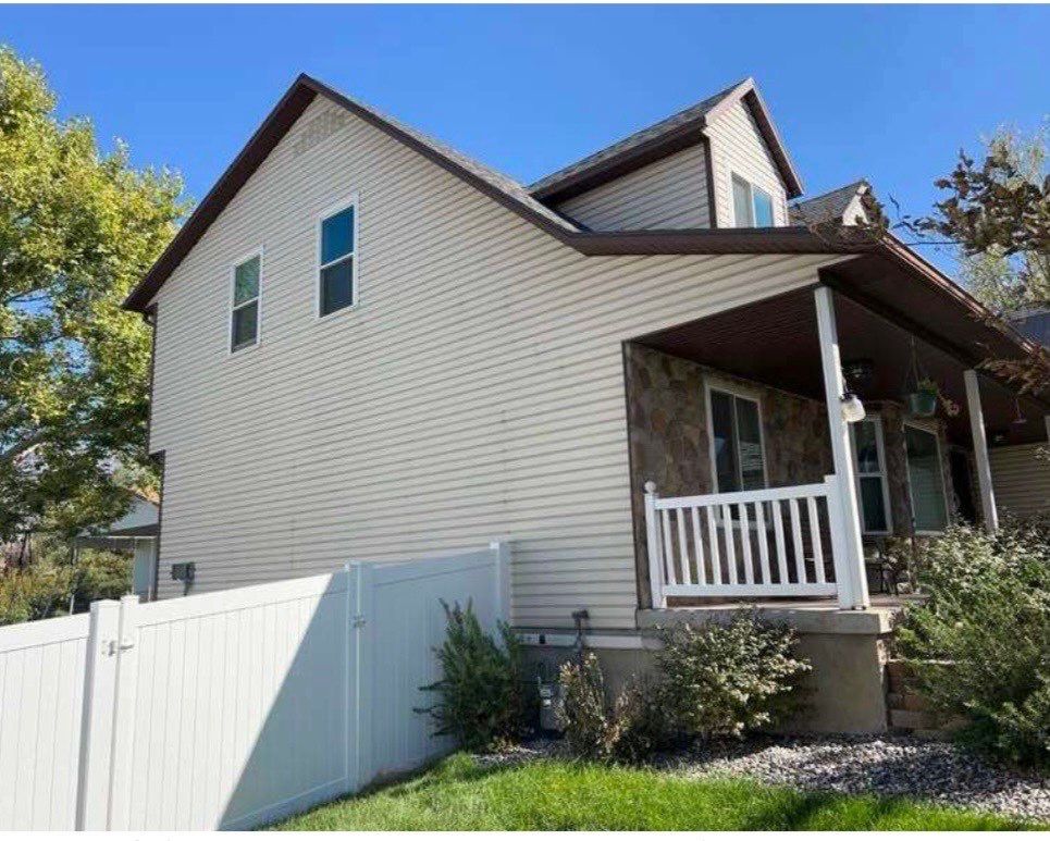 Siding in Lindon by Master Rain Gutters.