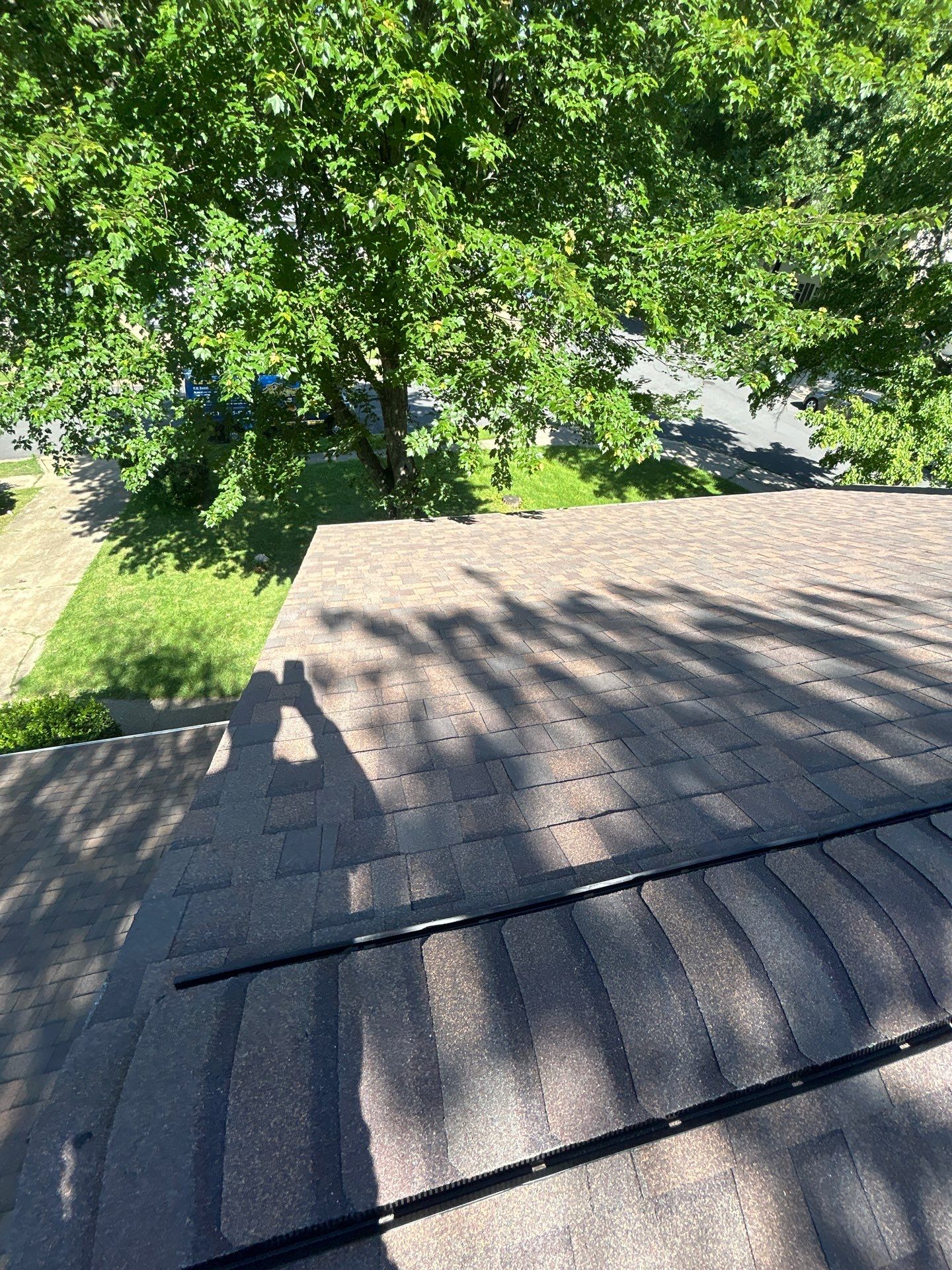 West Springfield: Residential Roof Replacement with CertainTeed Landmark in Heather Blend by RM Banning, Inc.