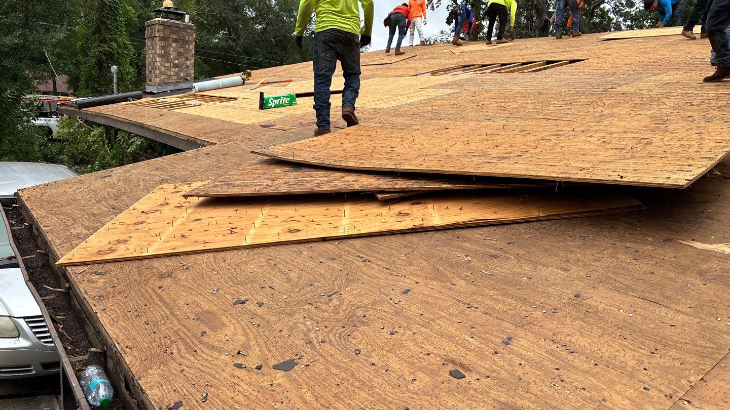 Residential Roofing Installation using Owen's Corning Duration (Lifetime) Shingles by Roof Repair Company