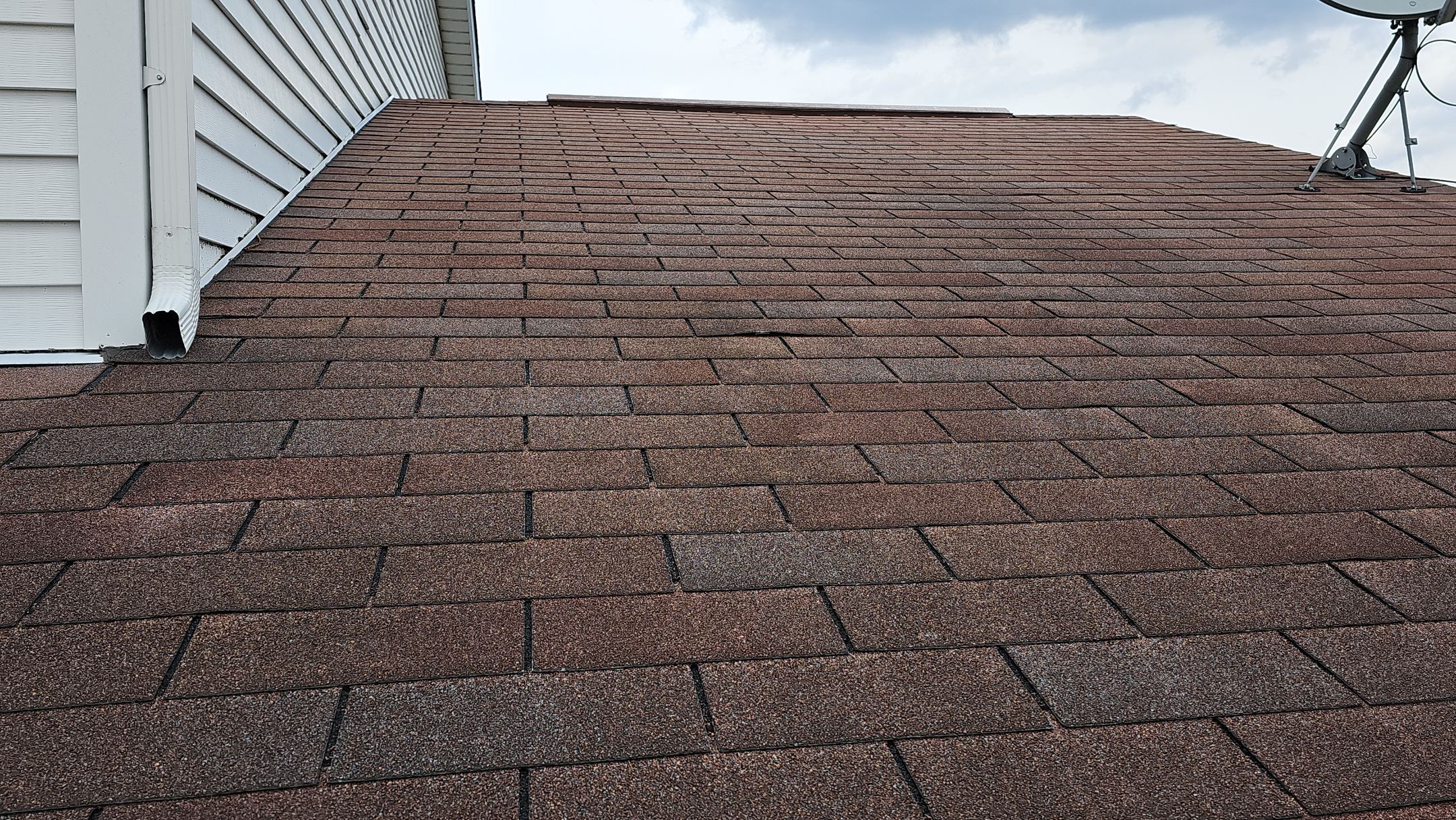 ATLAS PINNACLE COLOR: HEATHER by Eagle Eye Roofing