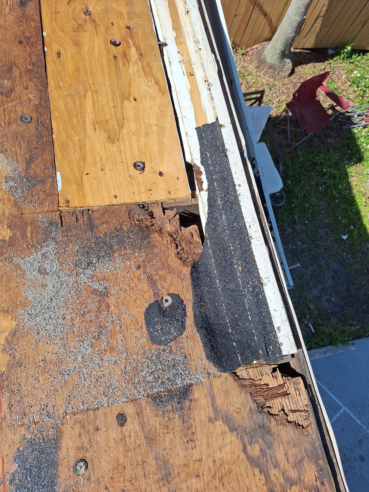 Project in St. Petersburg 33703 by Mitchell Roofing Company LLC 