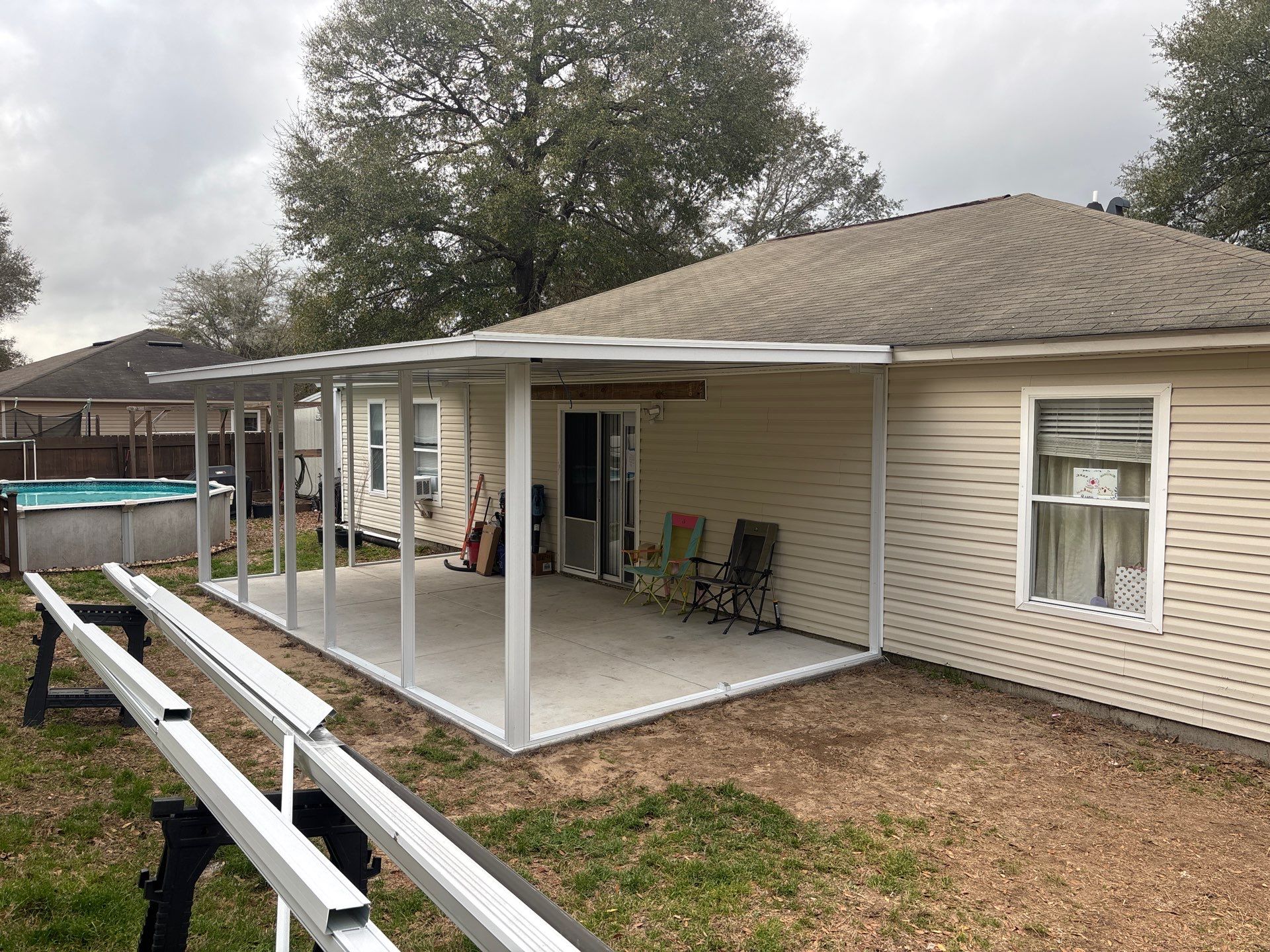 Screen room in Crestview by Titan Sunrooms