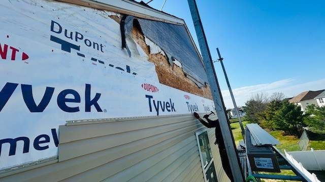 Siding Repair in Winslow Township, NJ 08081 by Mighty Dog Roofing of South Jersey