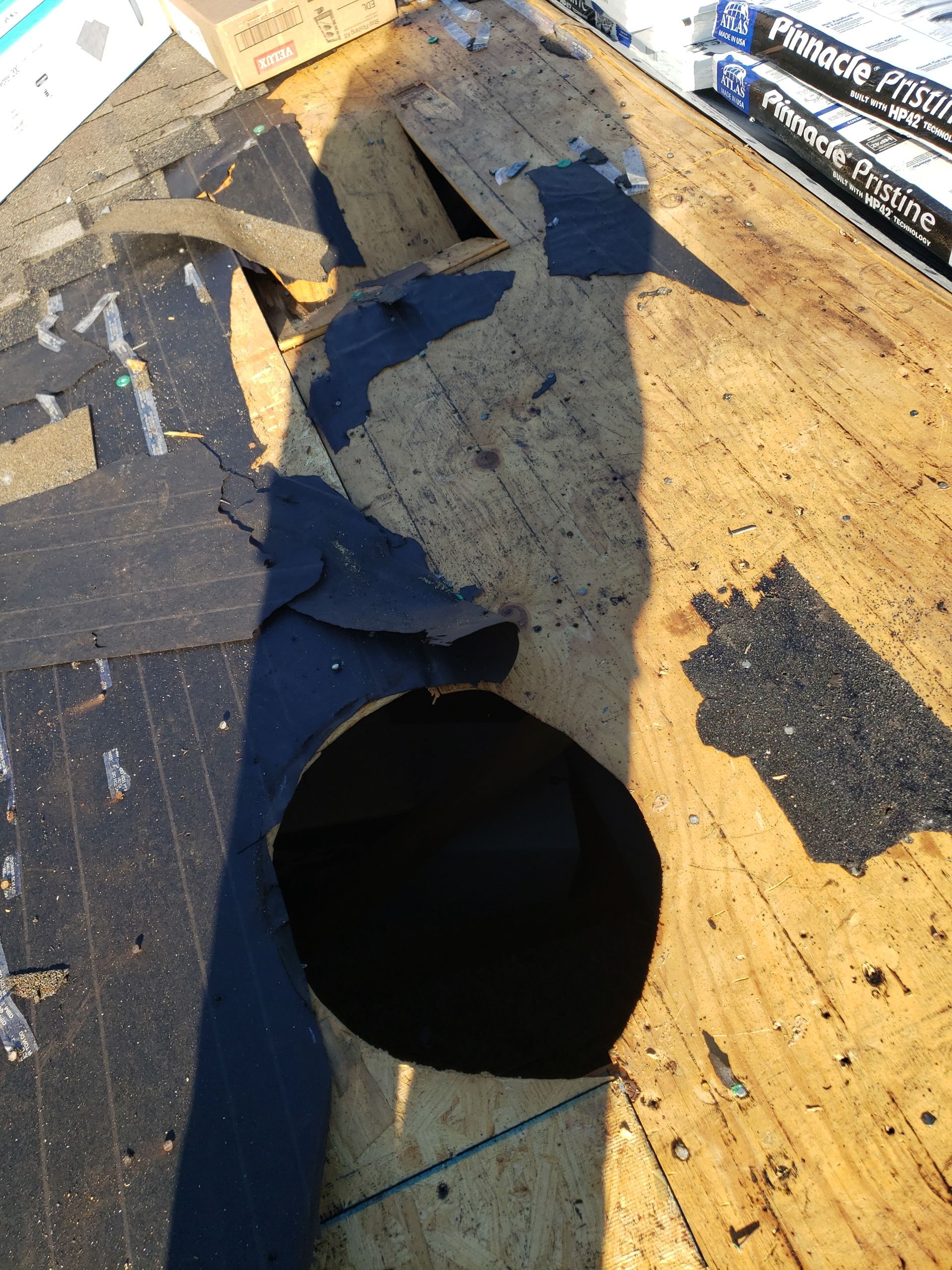 ATLAS PINNACLE COLOR: PRISTINE HEATHER DRIP EDGE: MUSKET BROWN by Eagle Eye Roofing