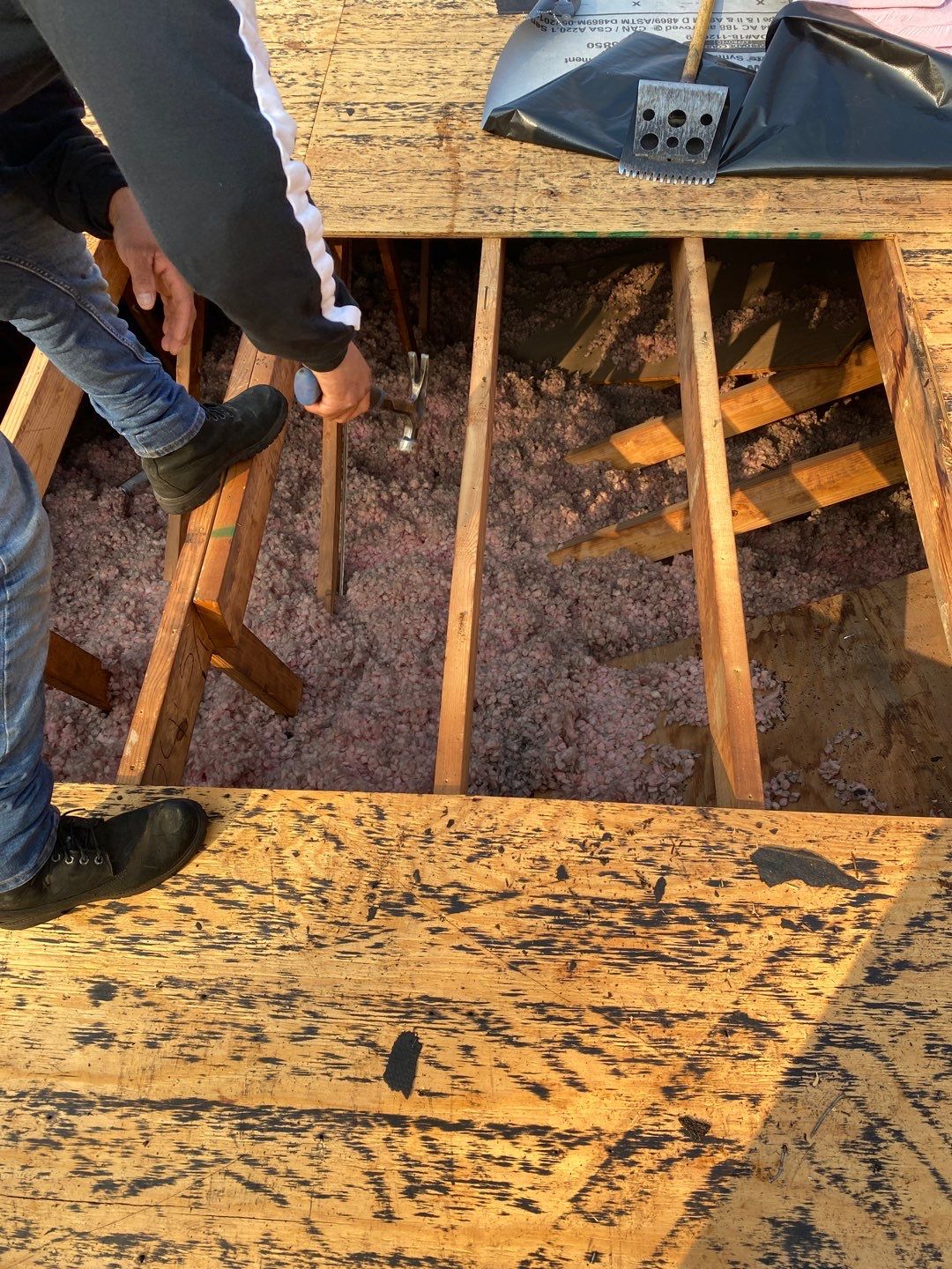 Residential Roofing Installation using Owens Corning Duration, Driftwood by Absolute Roofing and Construction