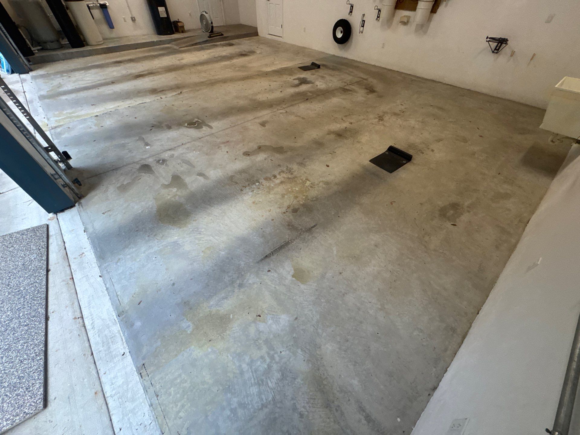 Garage Project in Alachua, FL in Mount Everest by Cross Creek Concrete Coatings