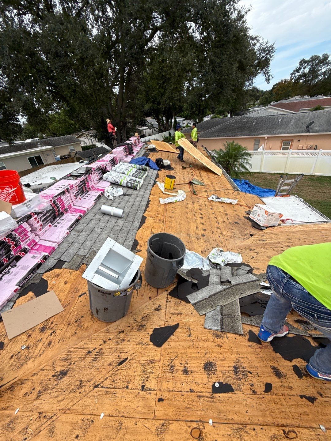 Project in Largo 33778 by Mitchell Roofing Company LLC 