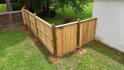 6' Cedar Good Neighbor 6x6