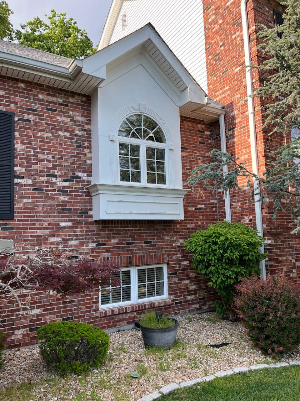 2nd-Story Exterior Trim Paint Repair – Chesterfield, MO by Legendary Services Company LLC.