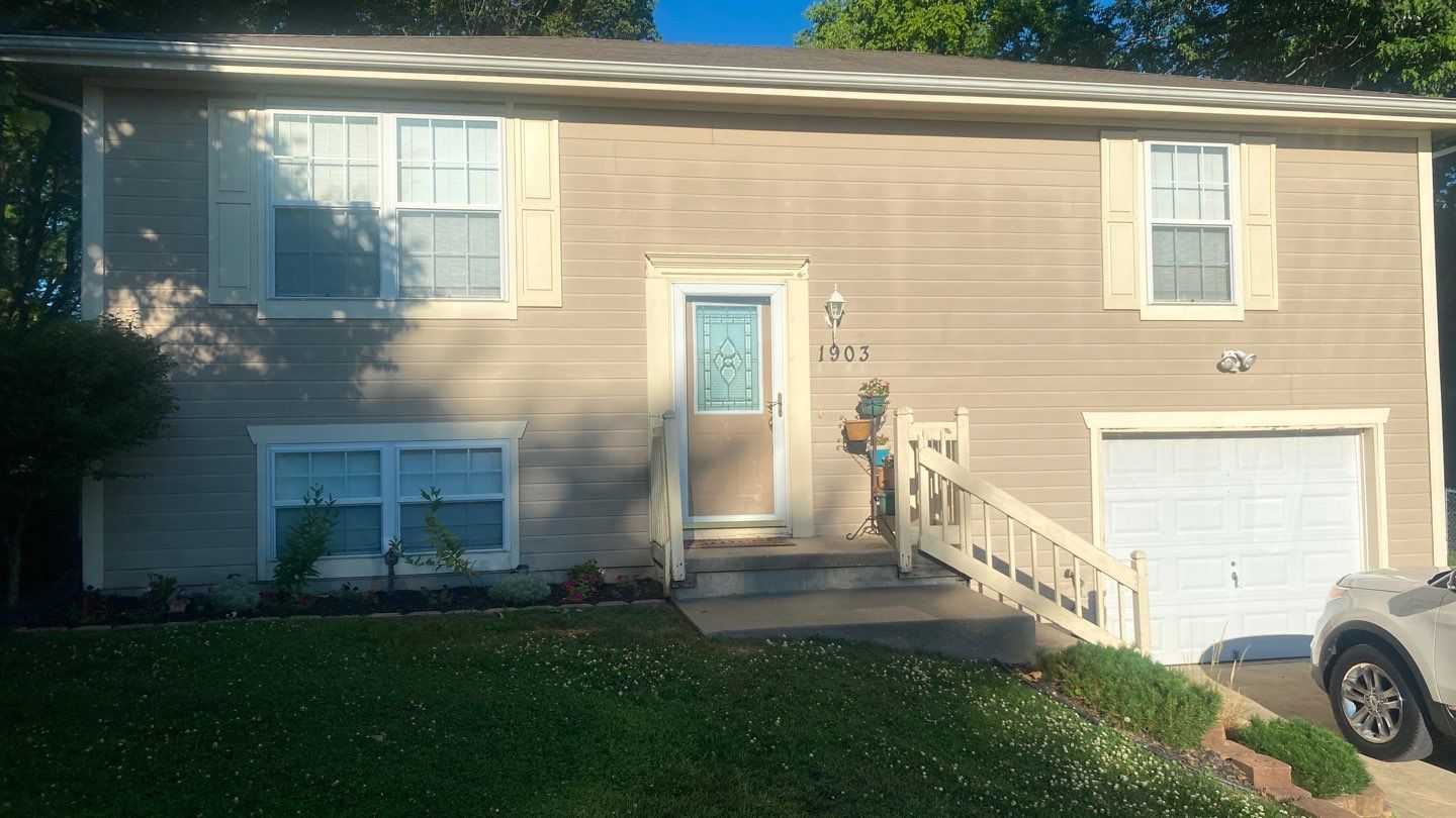 New Curb Appeal is Activated by EEC  Windows, Siding & Roofing 